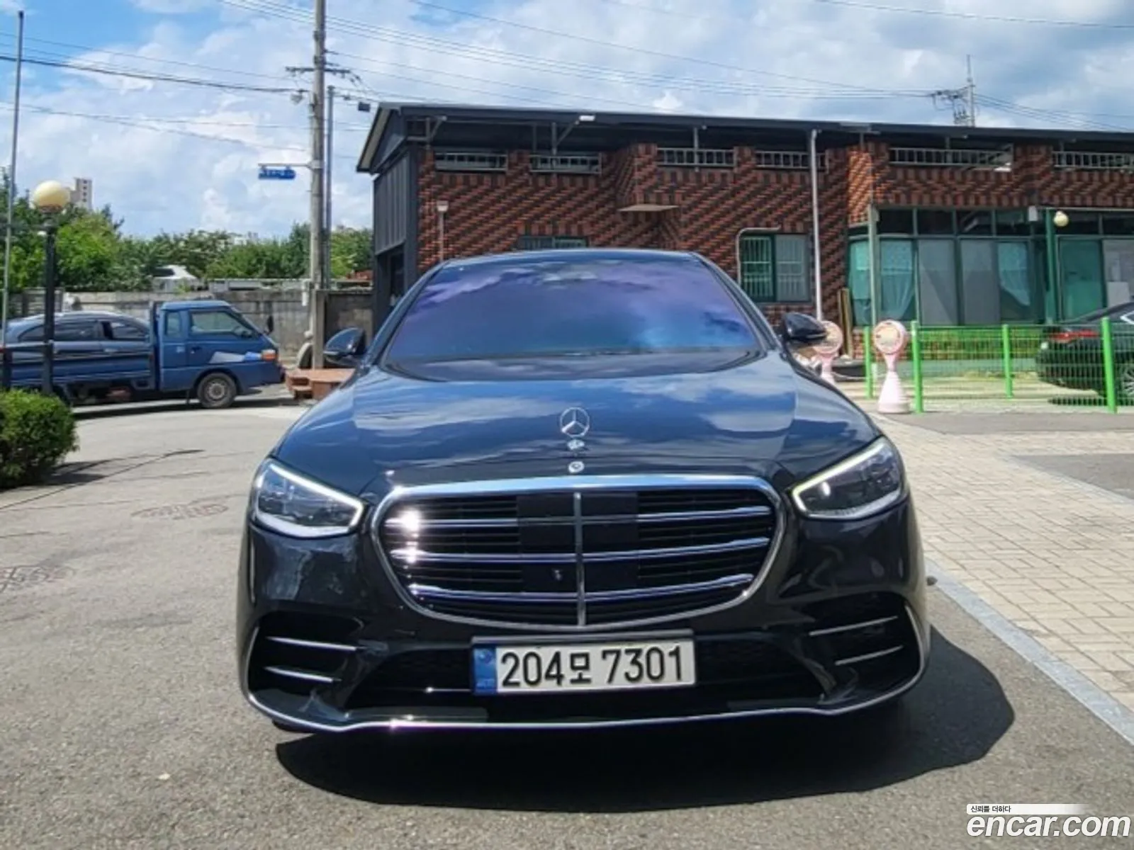 Mercedes-Benz S-Class W223 2023 — 17