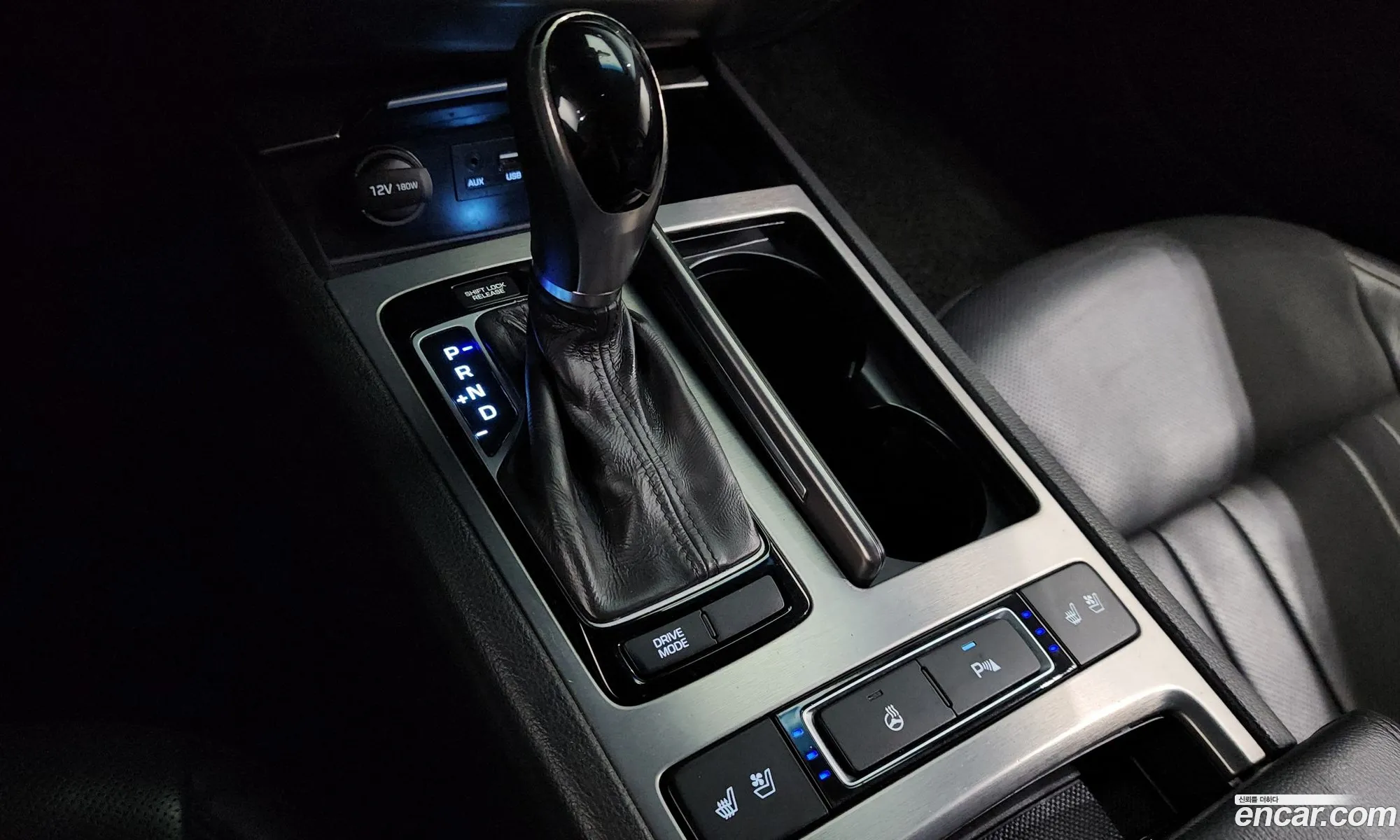 Hyundai Genesis DH 2014 — 13