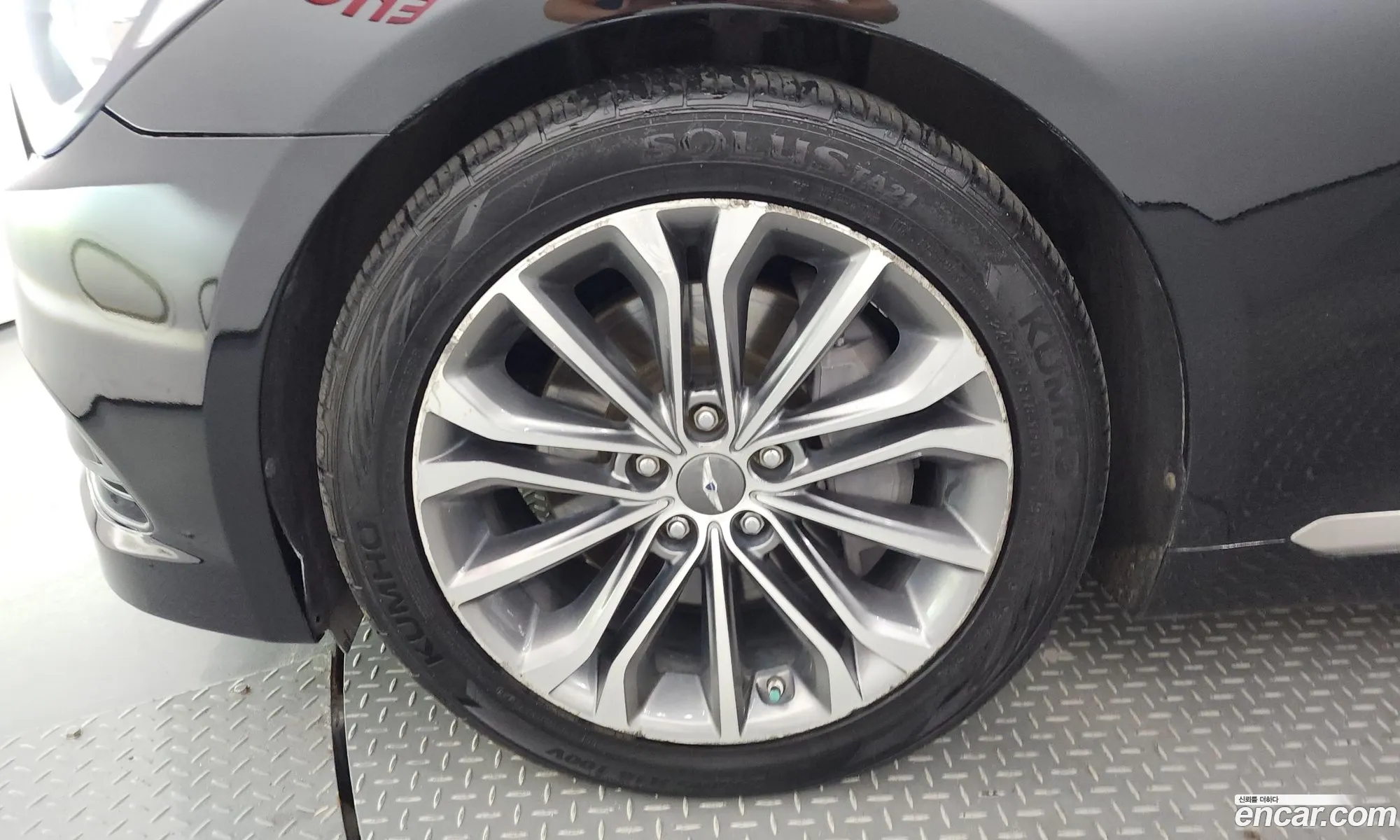 Hyundai Genesis DH 2014 — 2