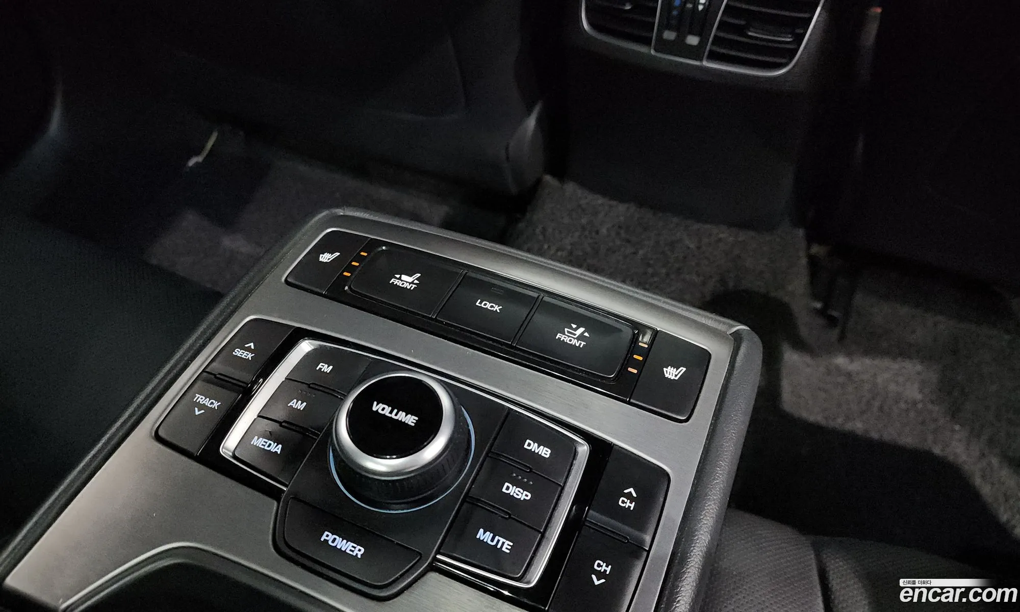Hyundai Genesis DH 2014 — 19