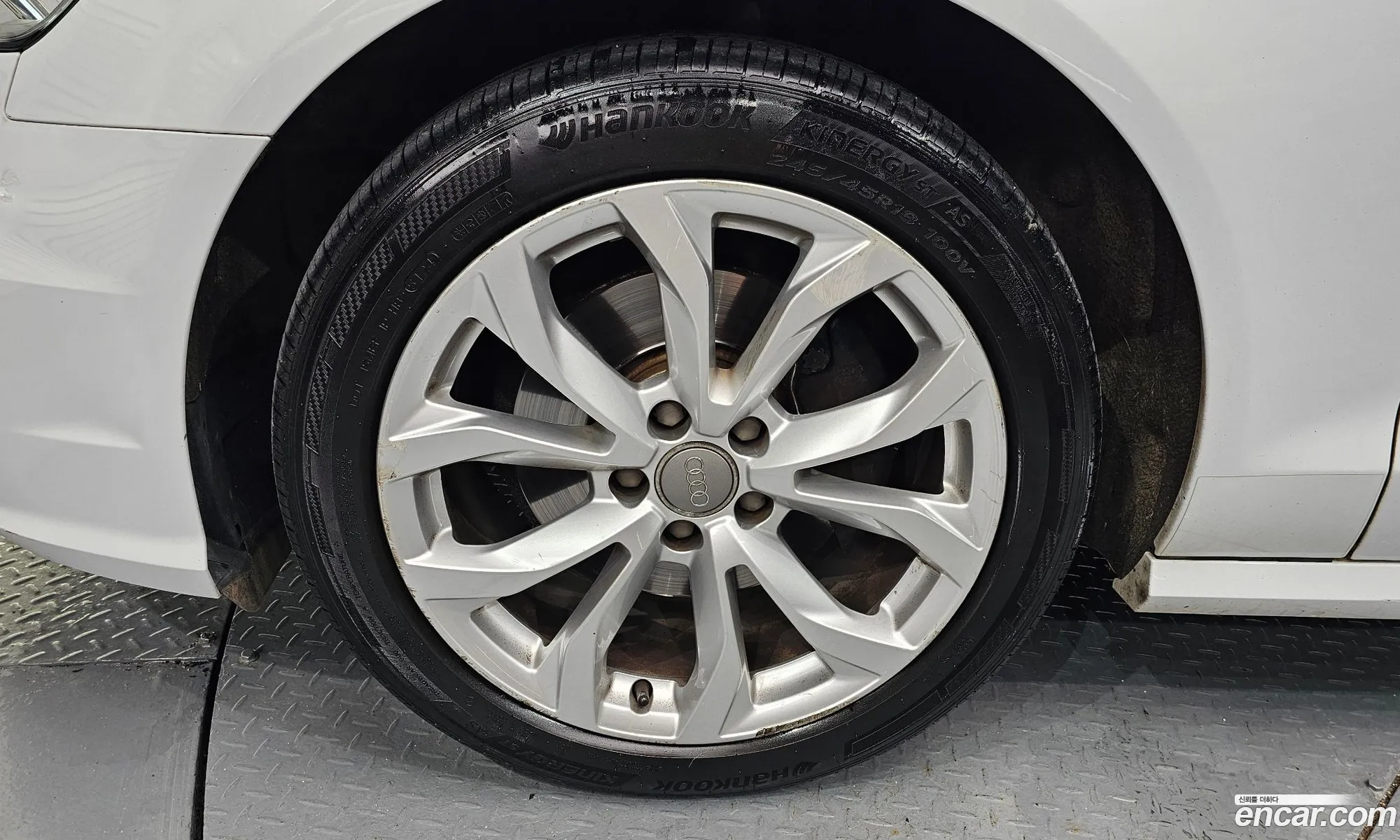 Audi A6 2015 WAUZZZ4G7GN027134 — 17