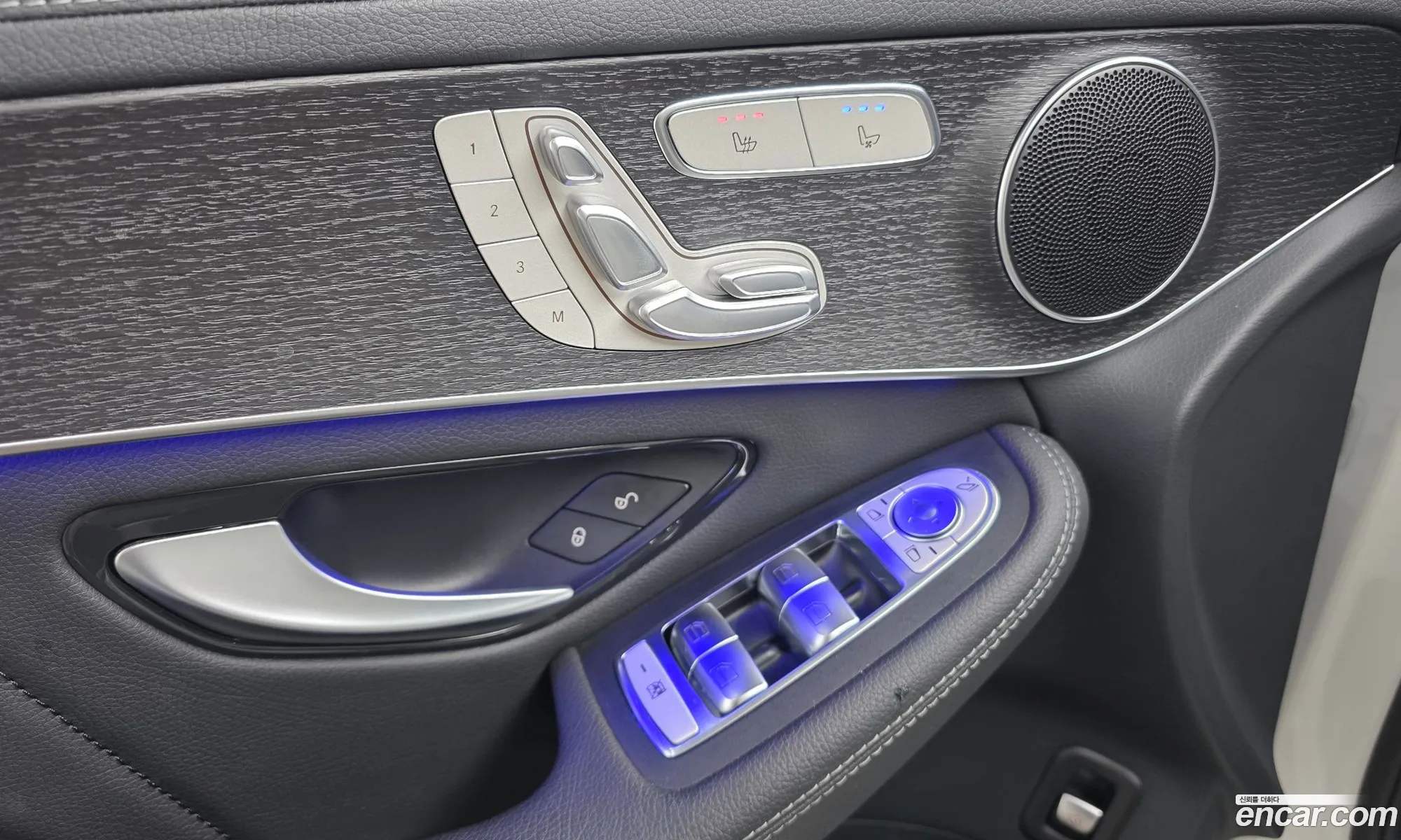 Mercedes-Benz GLC-Class X253 2023 — 16