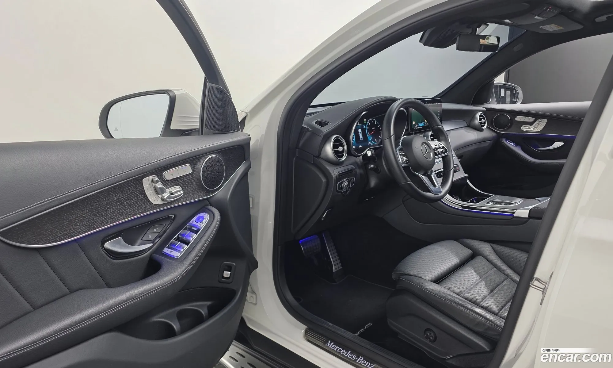 Mercedes-Benz GLC-Class X253 2023 — 15