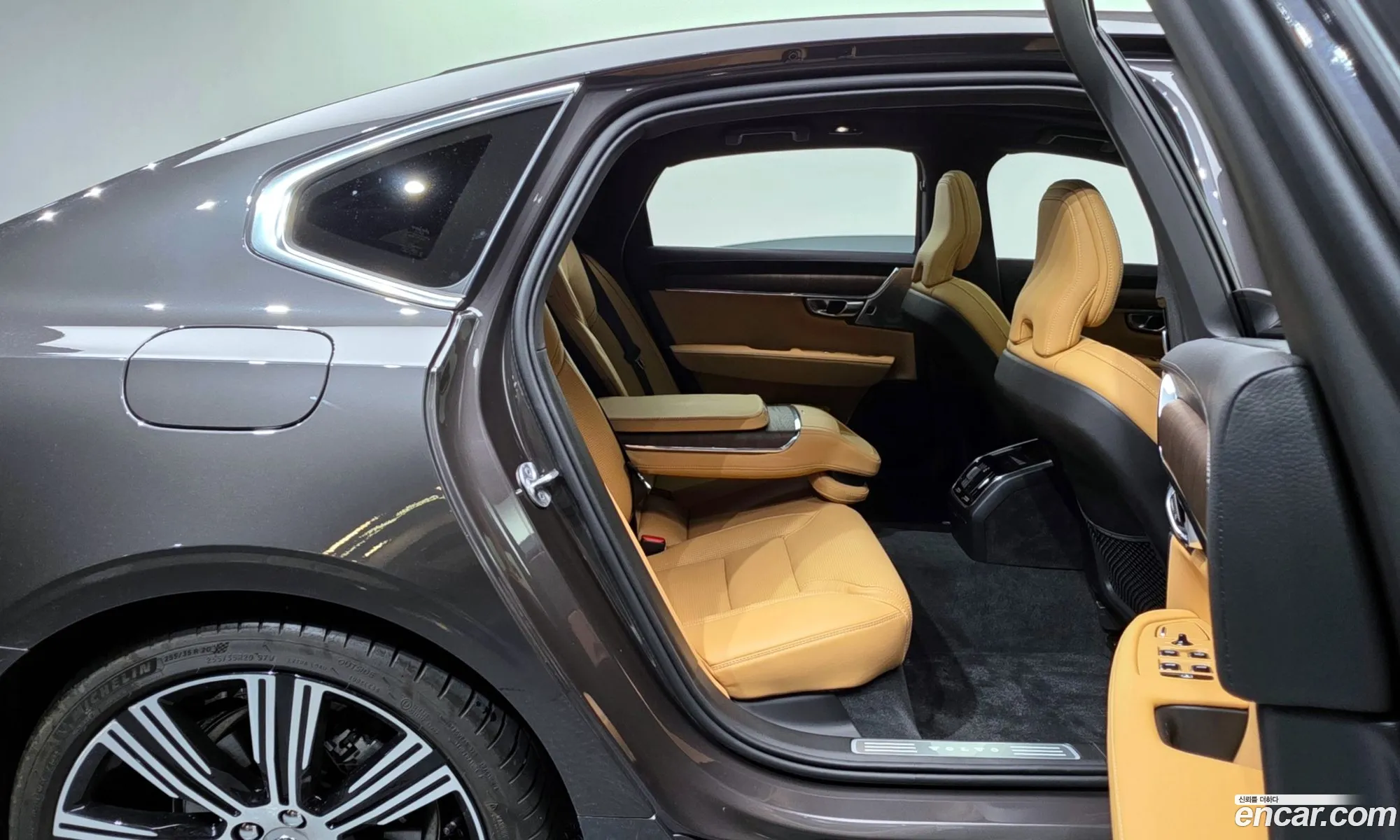 Volvo S90 2023 — 6