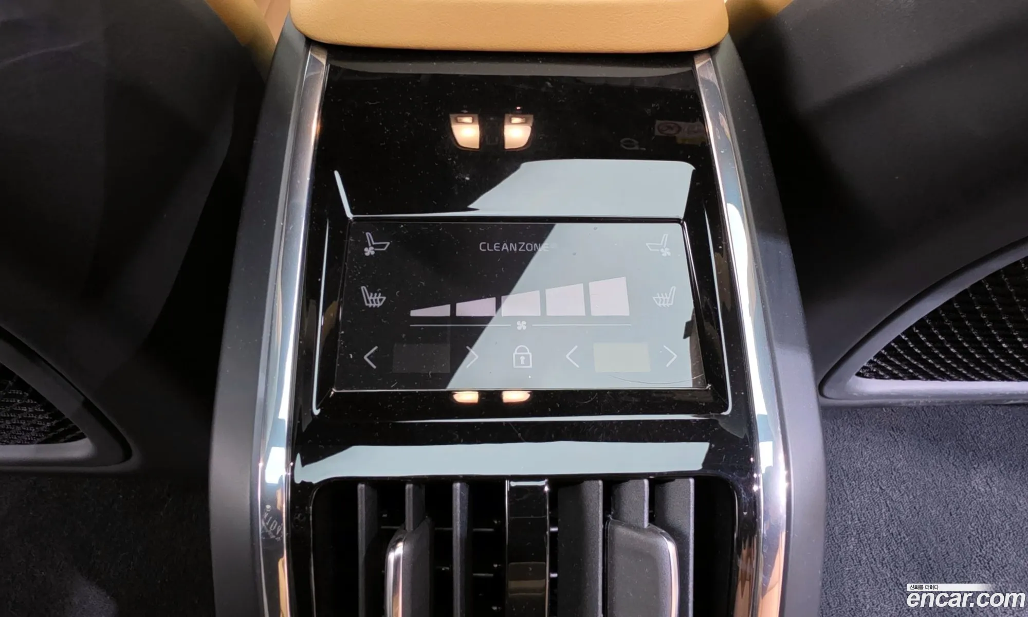 Volvo S90 2023 — 10