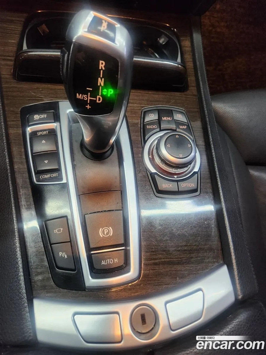 BMW 7 Series 2011 — 6