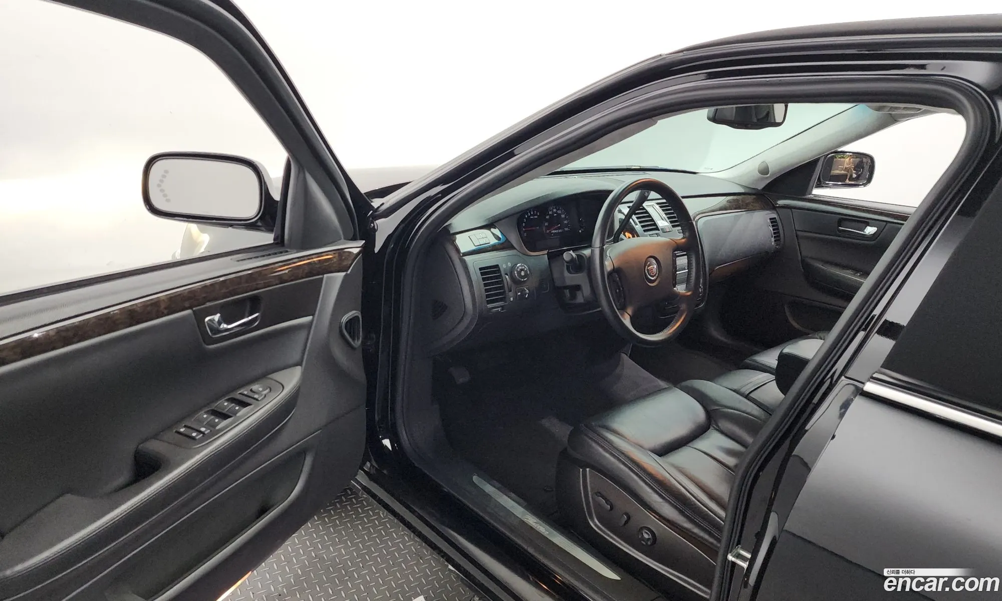 Cadillac DTS 2008 — 6