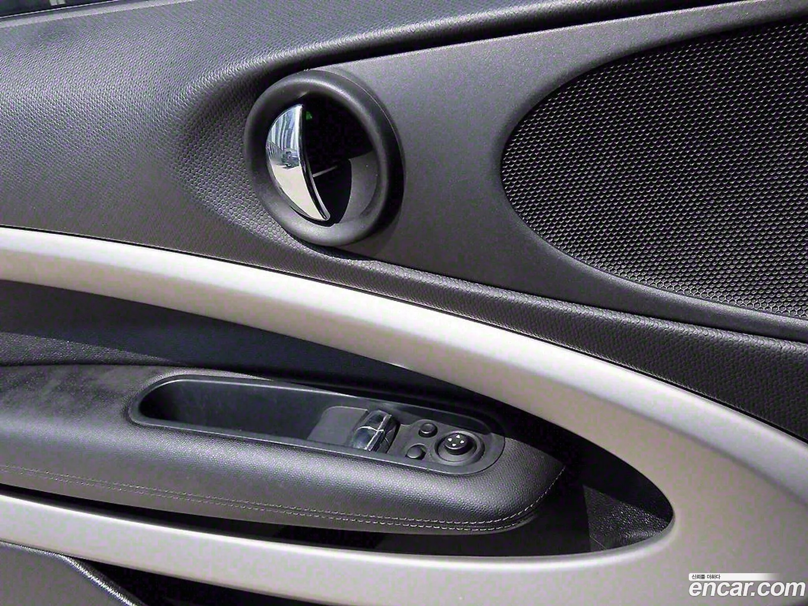 Mini Cooper D Paceman 2013 — 3