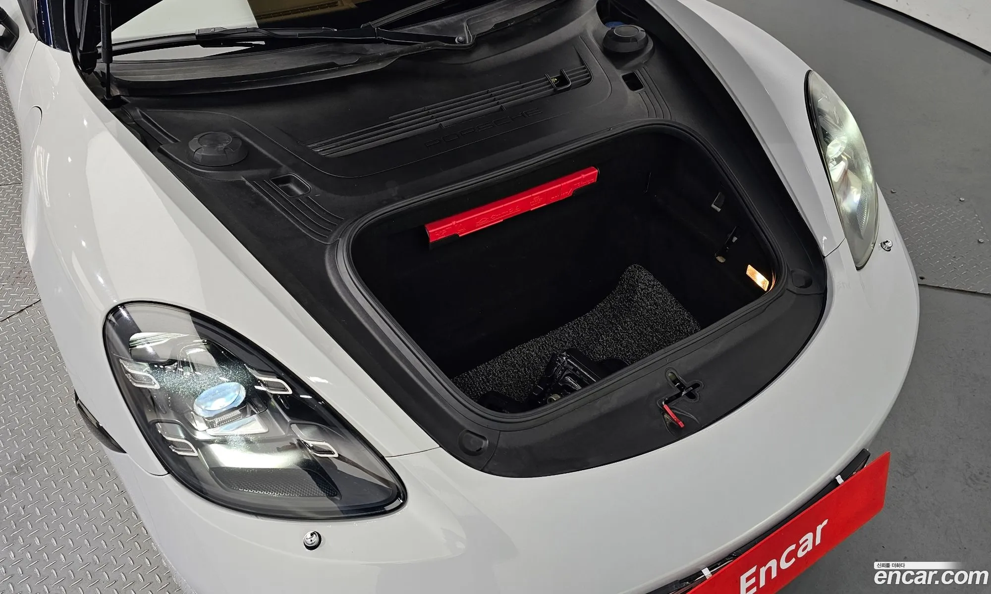 Porsche 718 Boxster 2017 WP0CB2981HS240802 — 8