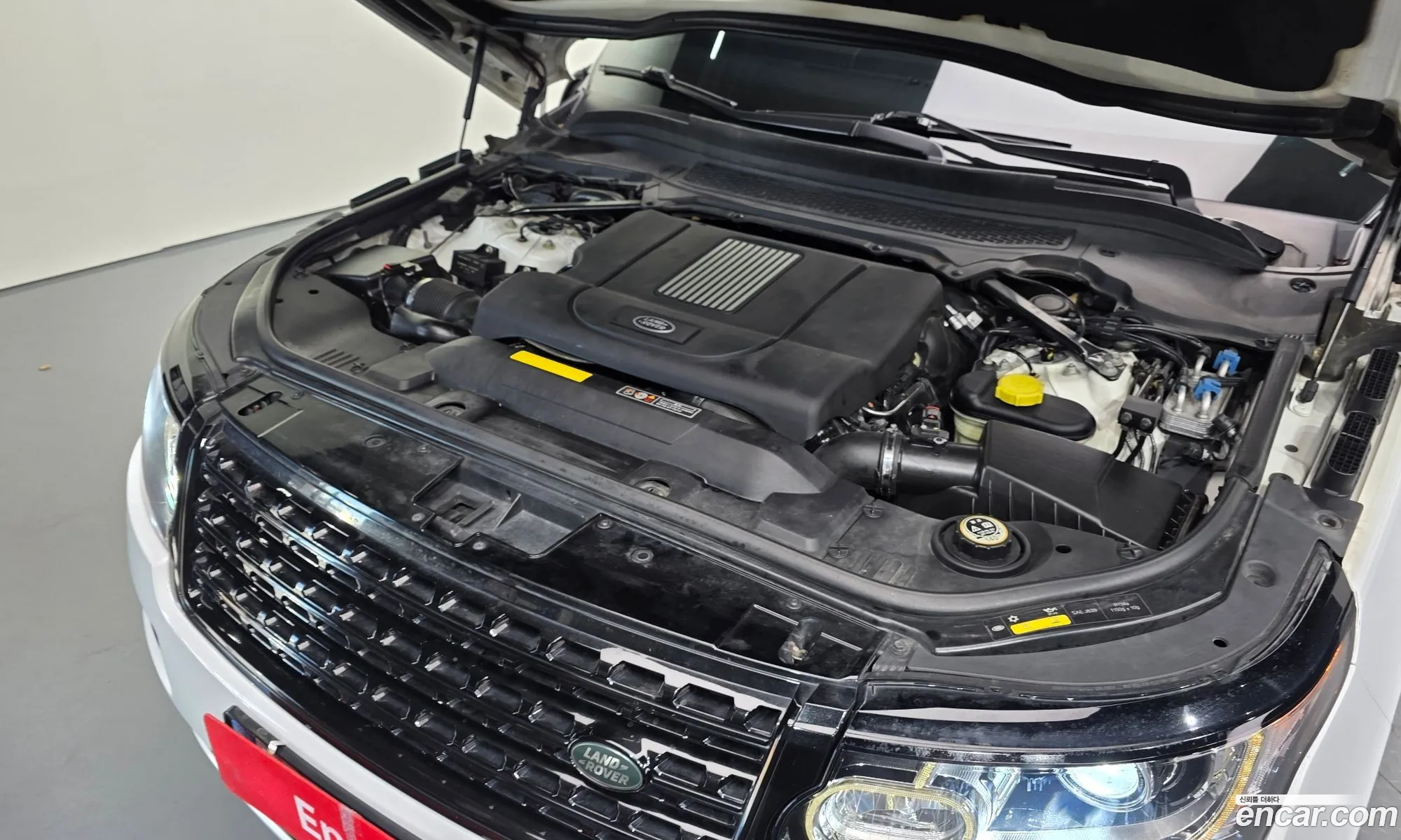 Land Rover Range Rover 2015 — 18