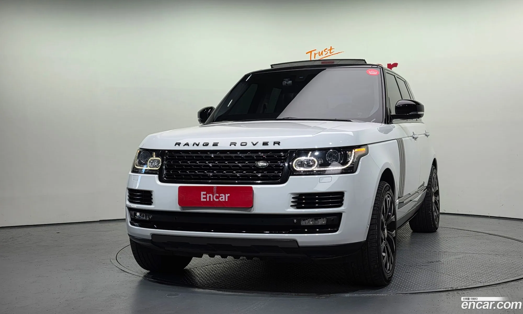 Land Rover Range Rover 2015 — 14