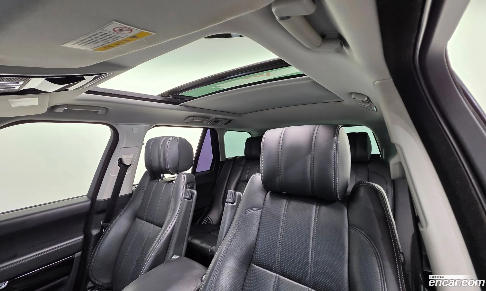 Land Rover Range Rover 2015 — 16