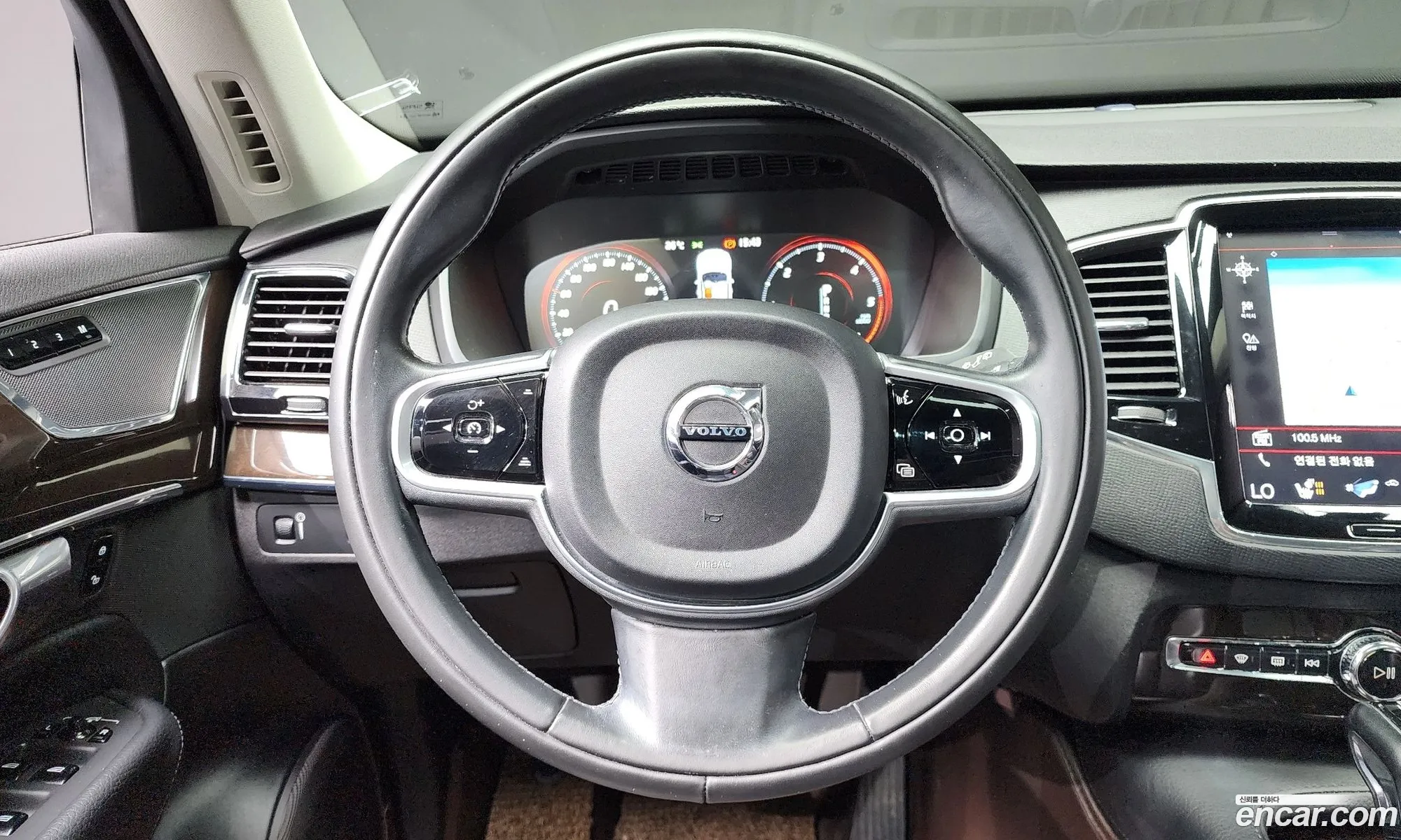 Volvo XC90 2018 — 5
