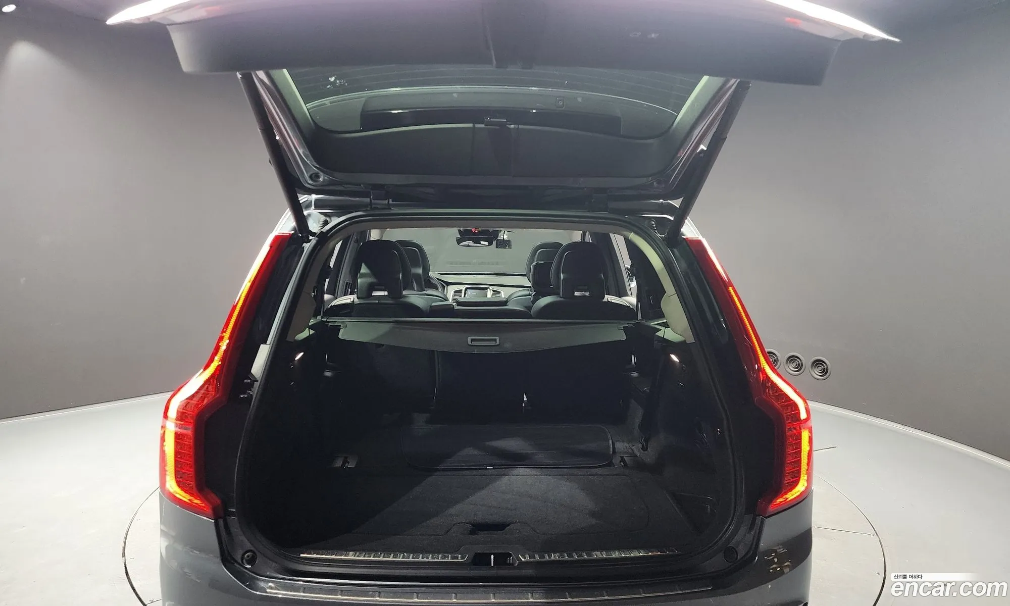 Volvo XC90 2018 — 20