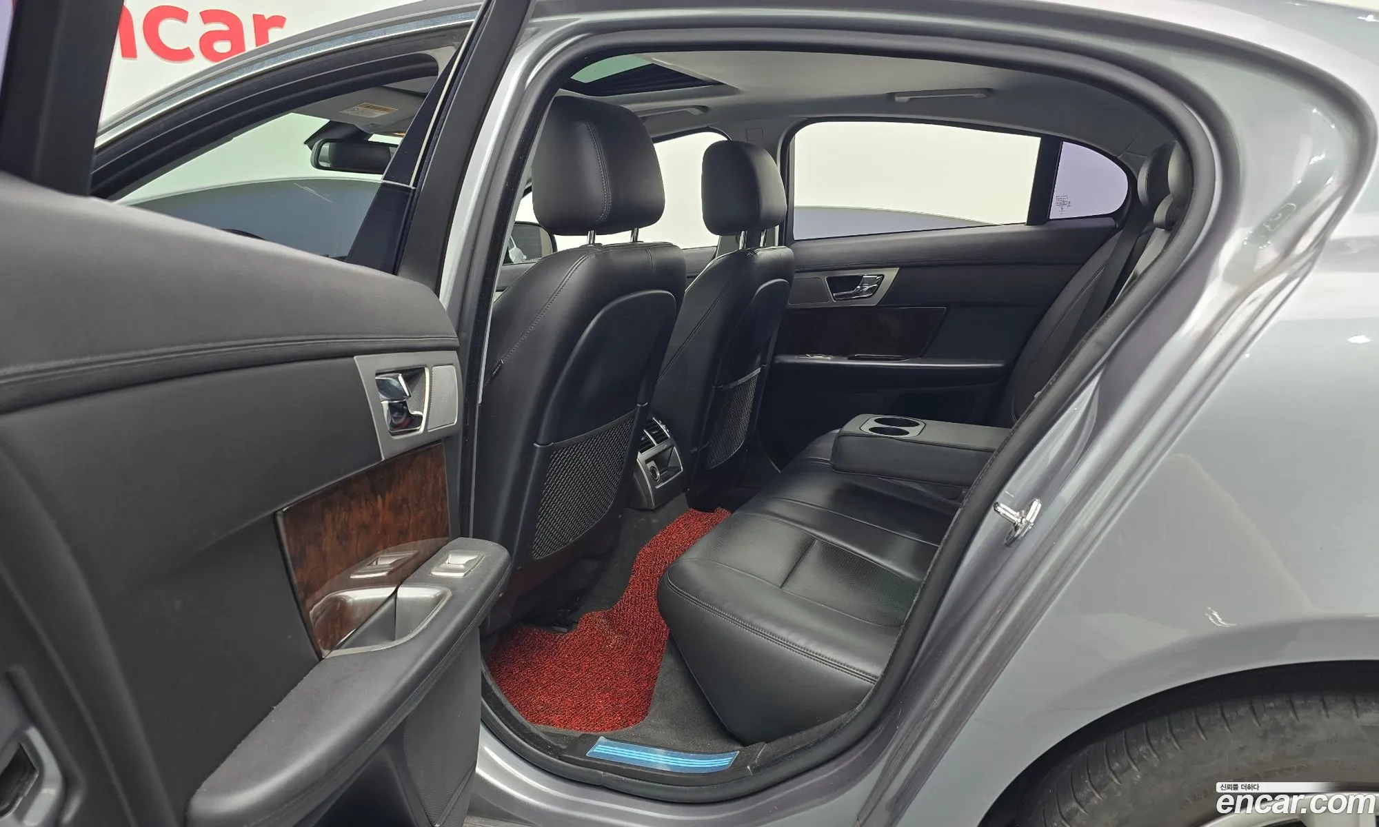 Jaguar XF 2013 SAJAA0646DNS82912 — 16