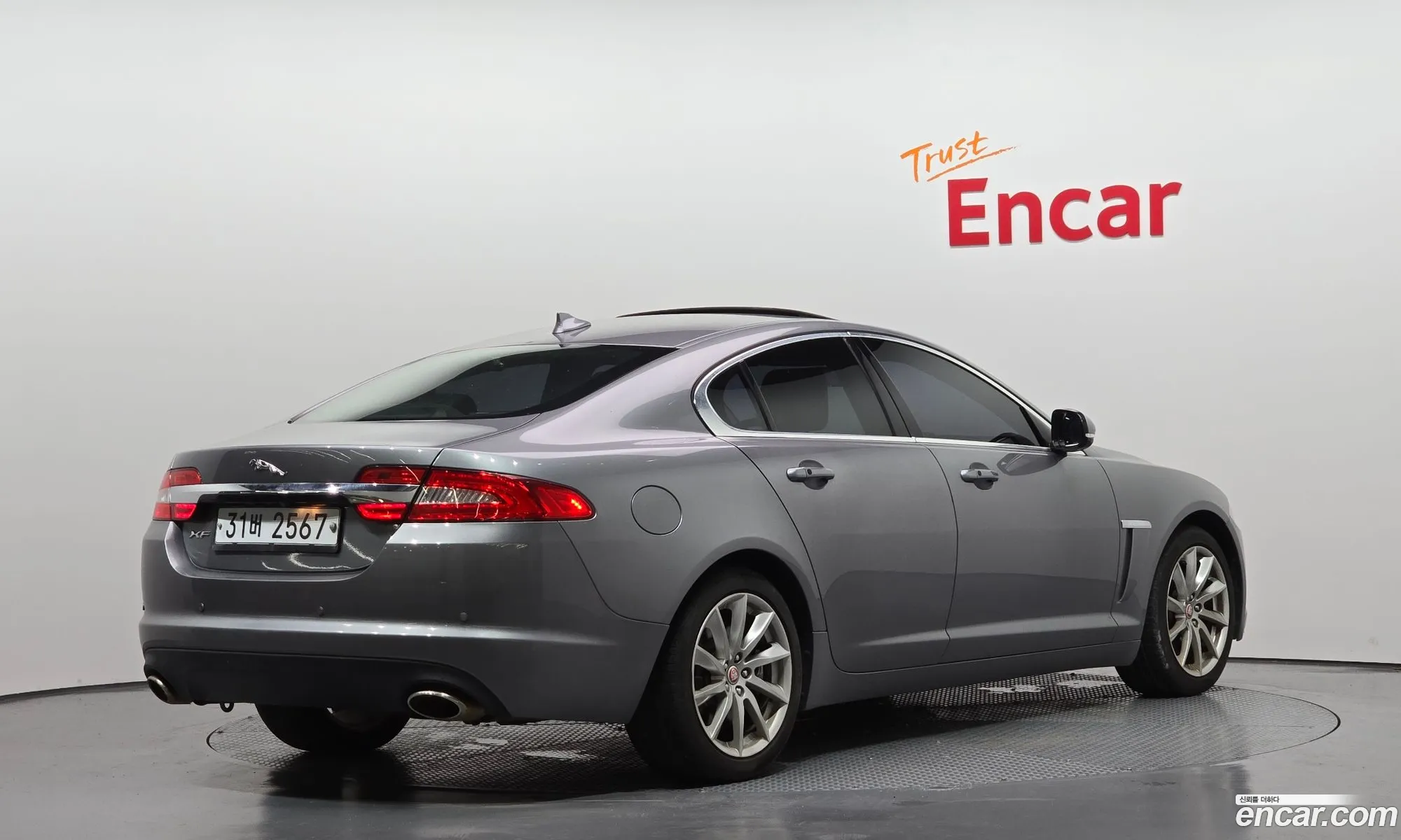 Jaguar XF 2013 SAJAA0646DNS82912 — 19