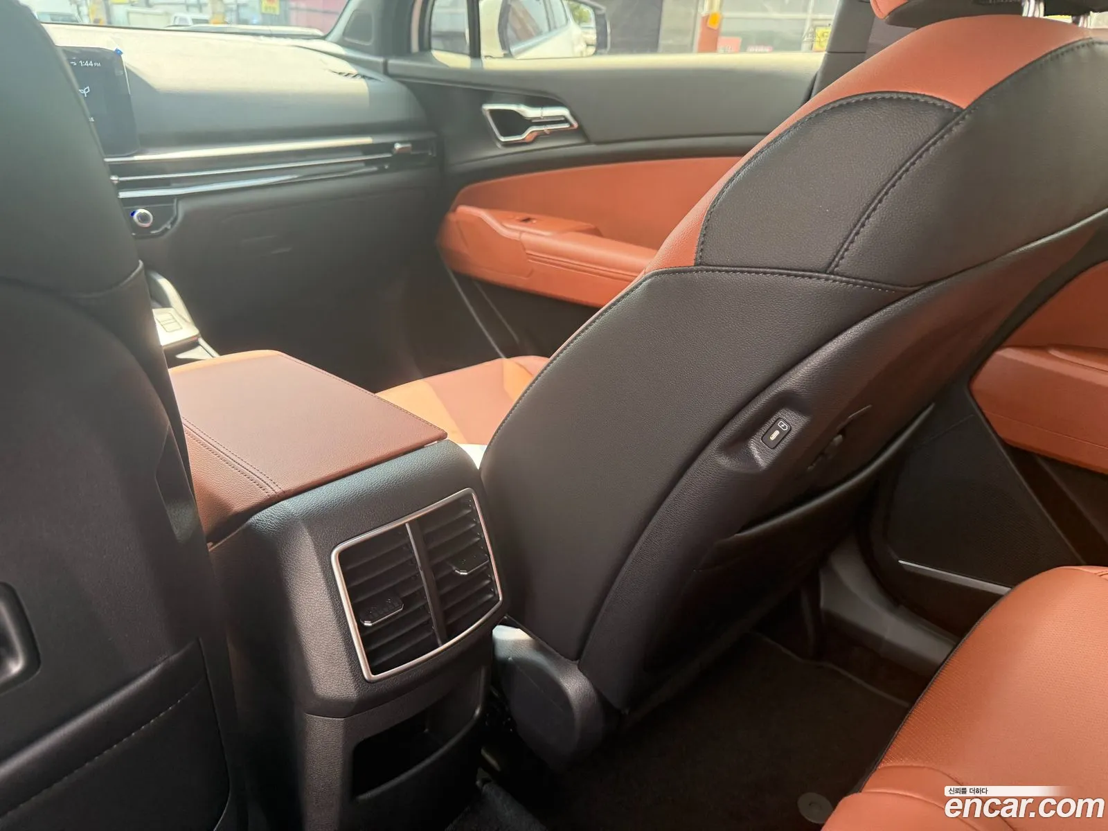 Kia Sportage Hybrid 2025 — 8