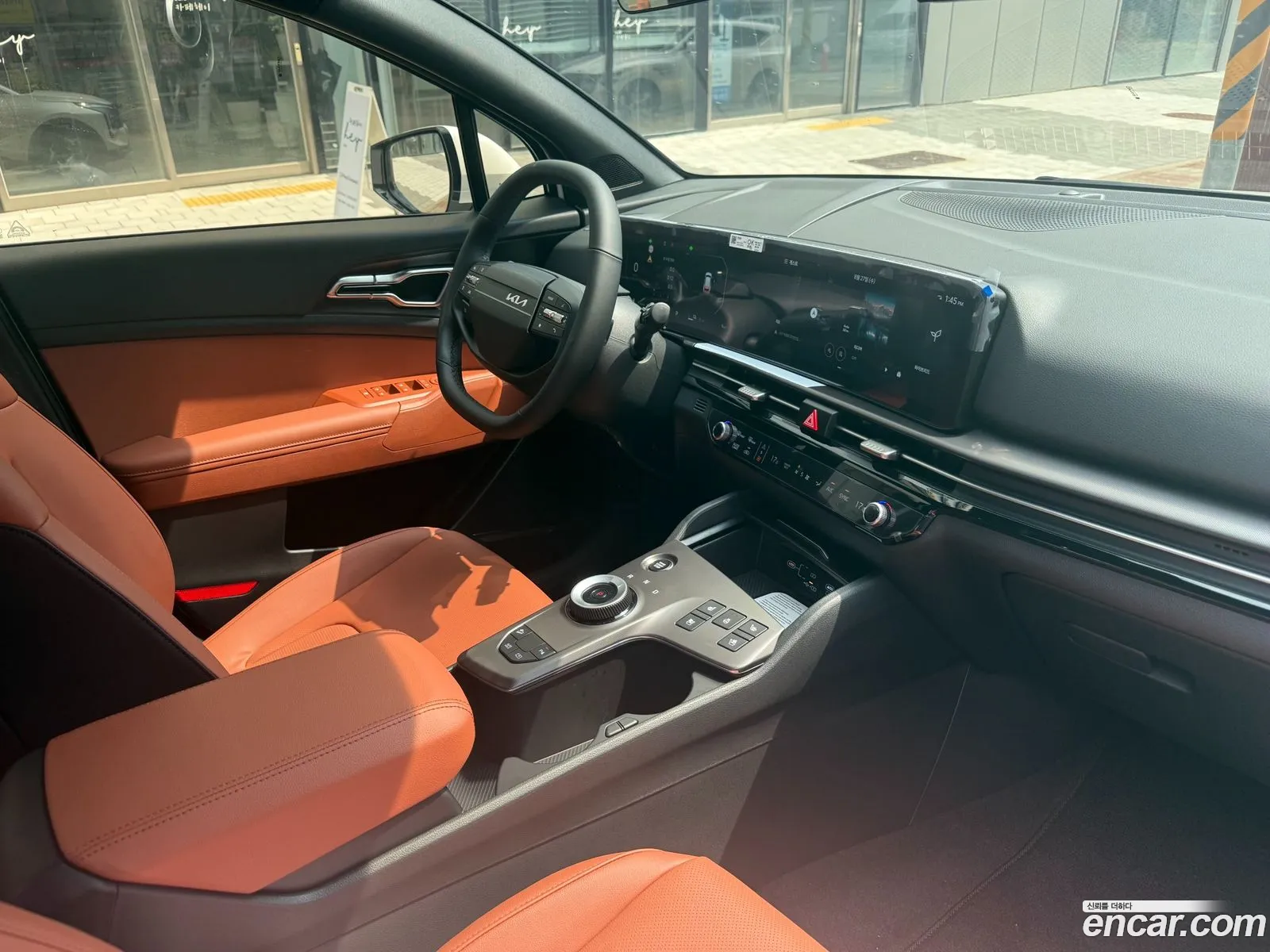Kia Sportage Hybrid 2025 — 4