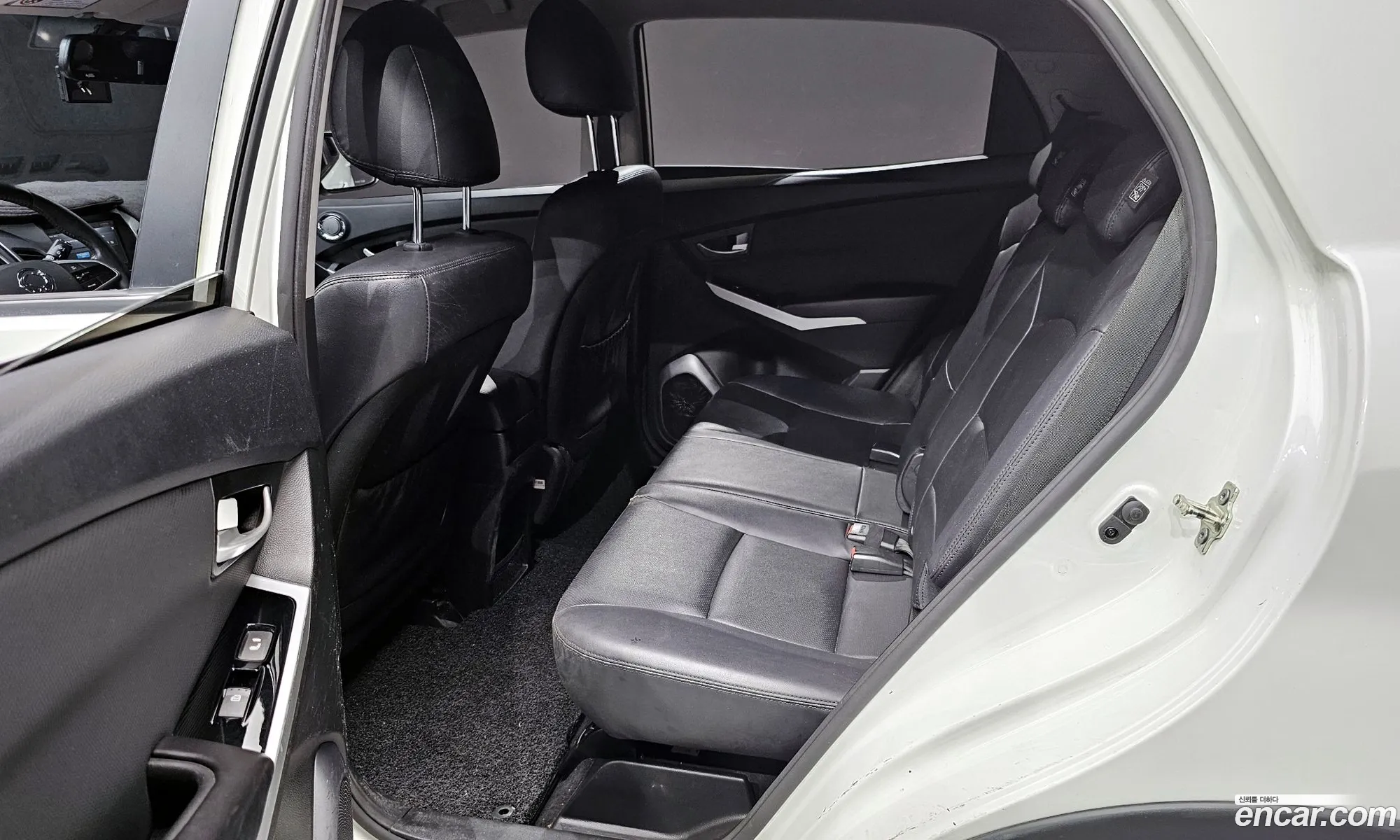 KG Mobility (SsangYong) Style Korando C 2018 — 14