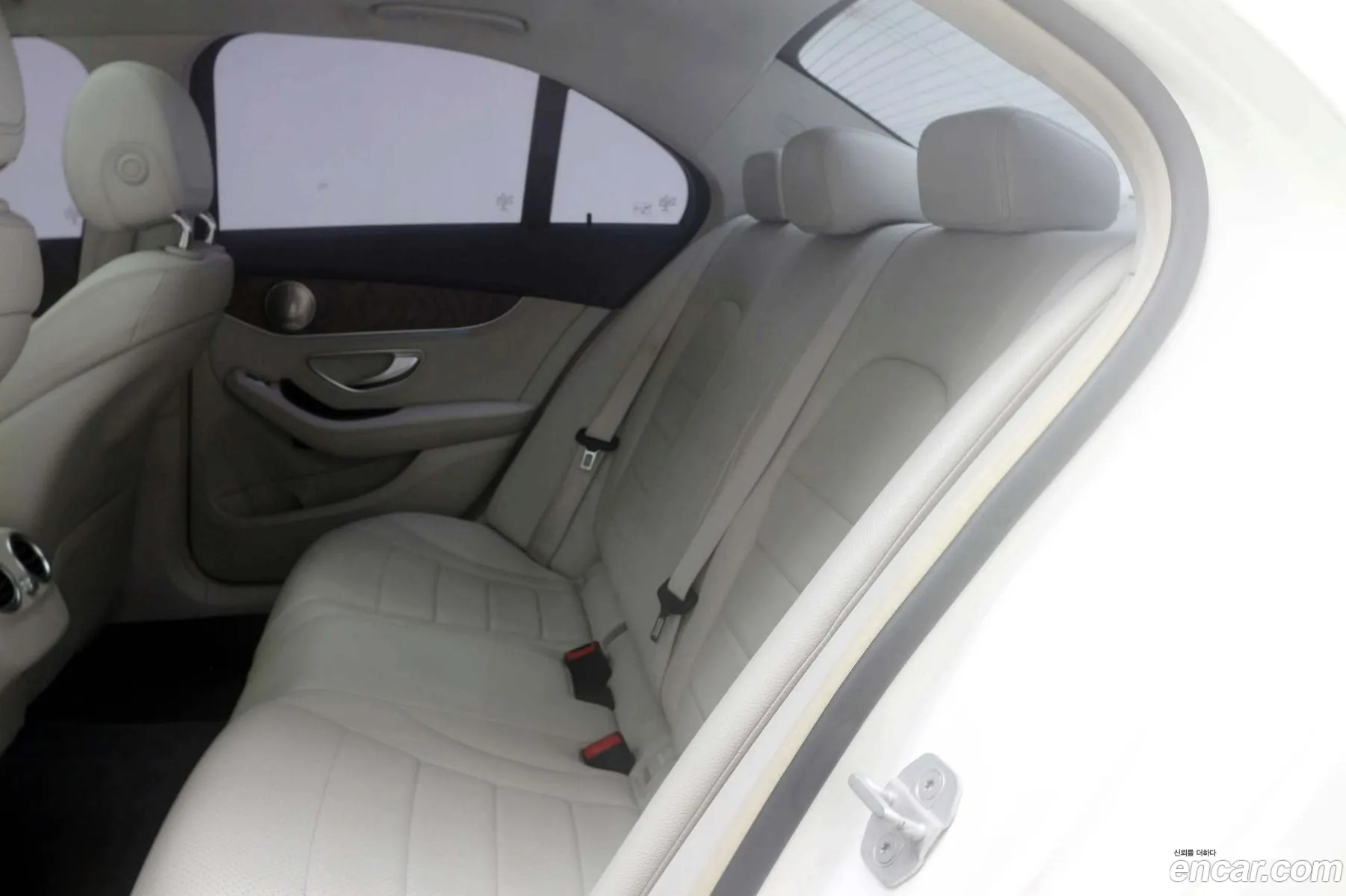 Mercedes-Benz C-Class W205 2014 — 6