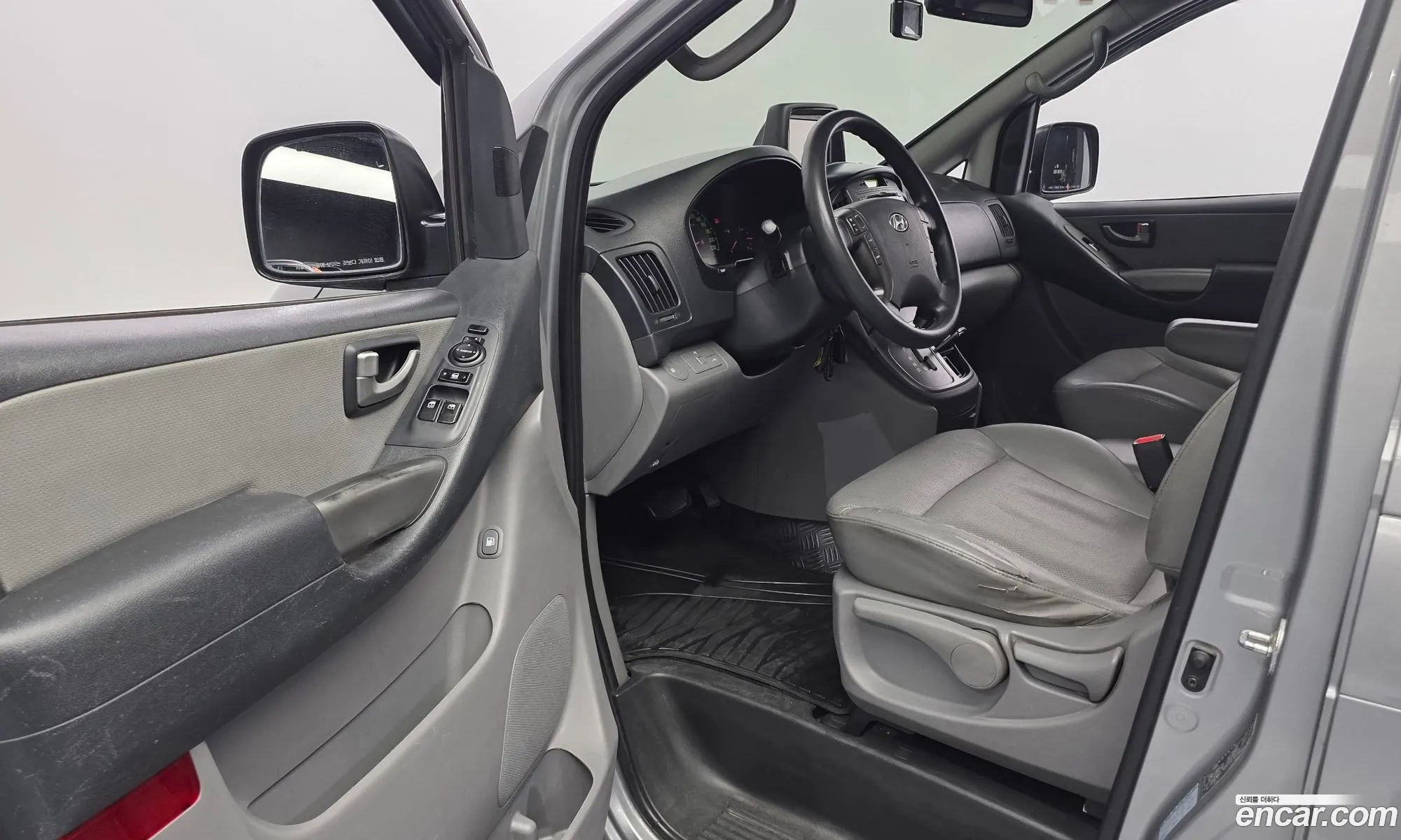 Hyundai Grand Starex 2014 — 3