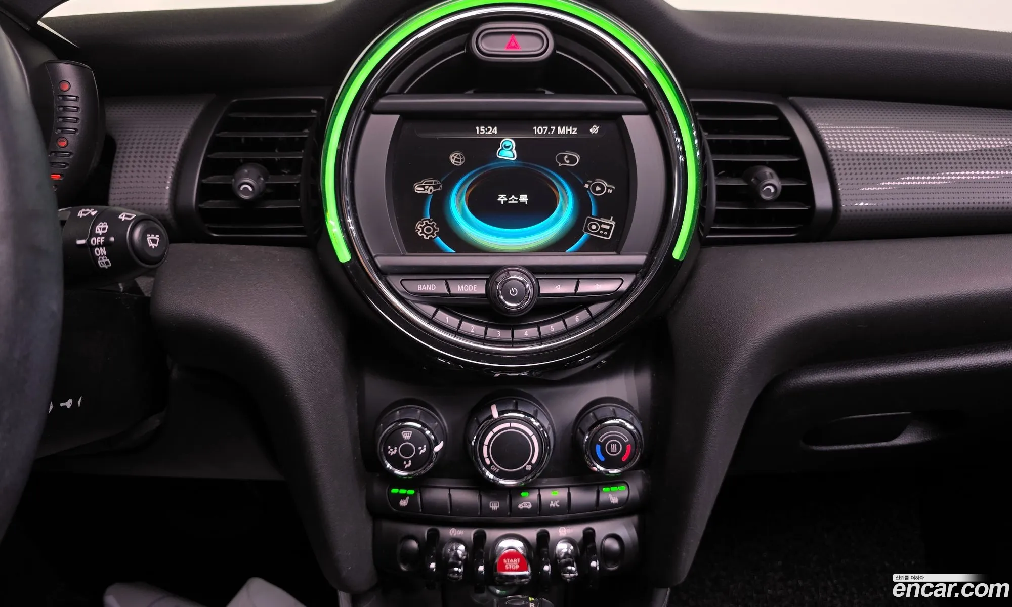 Mini Cooper D 2016 — 14
