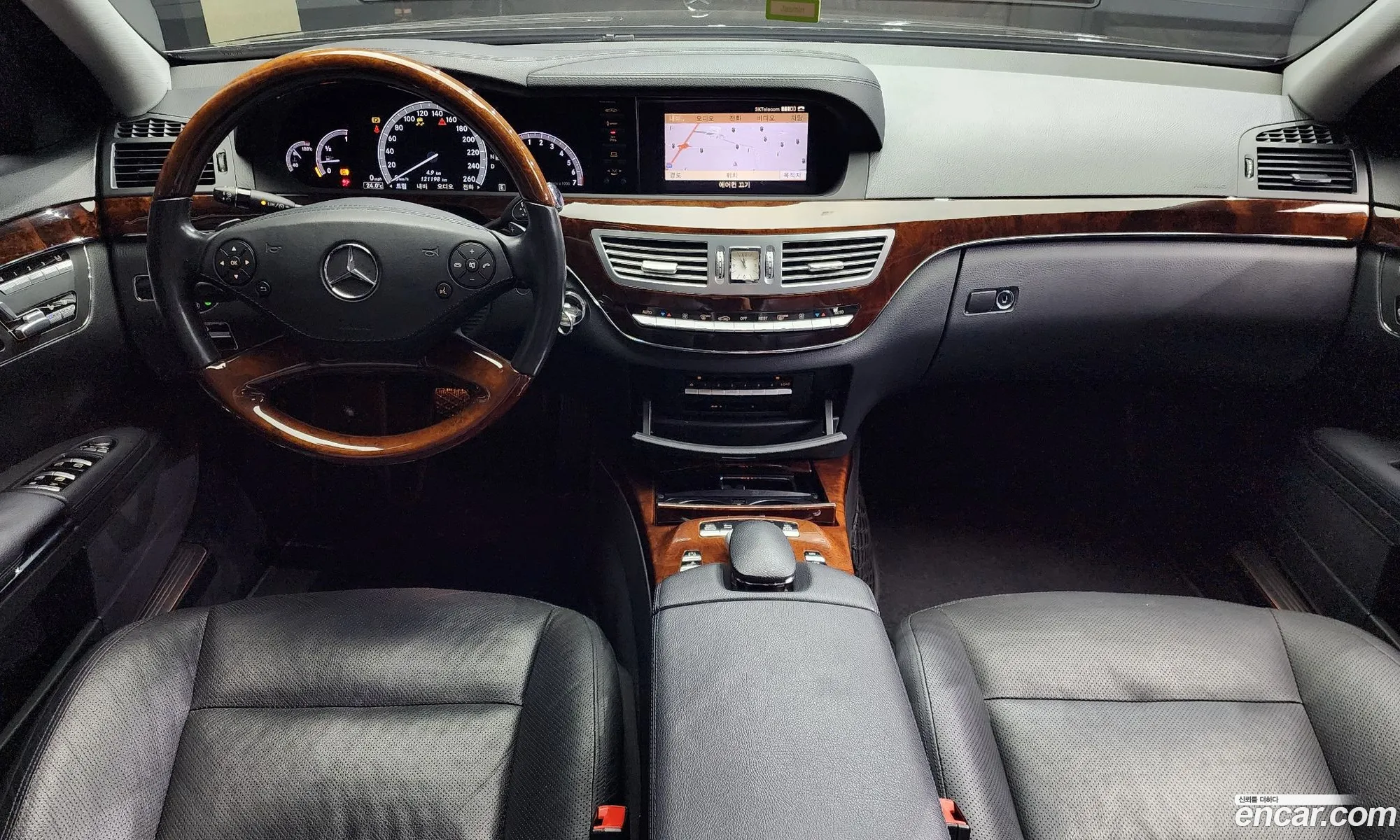 Mercedes-Benz S-Class W221 2011 WDDNG5GB4BA379139 — 11