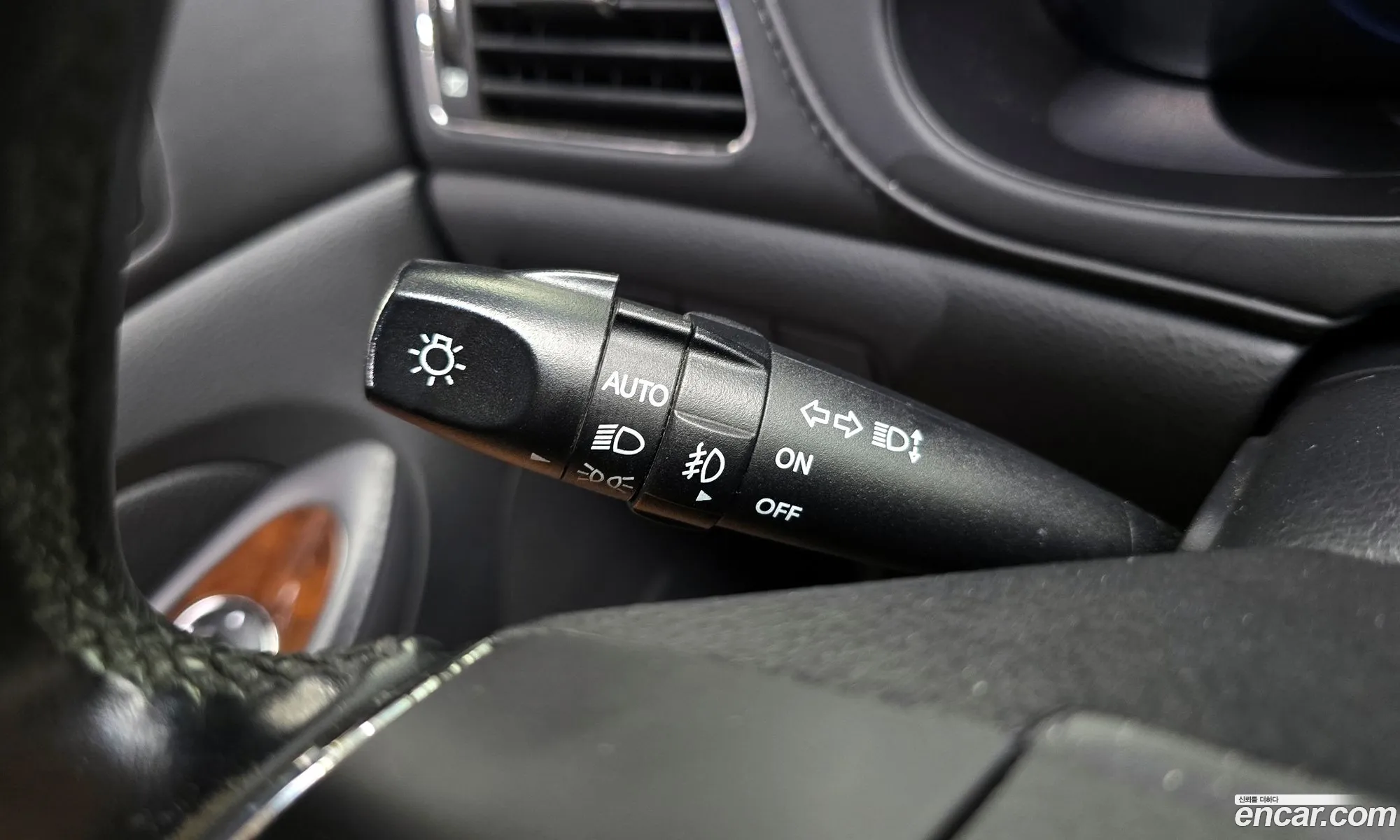 Hyundai Genesis 2010 — 19