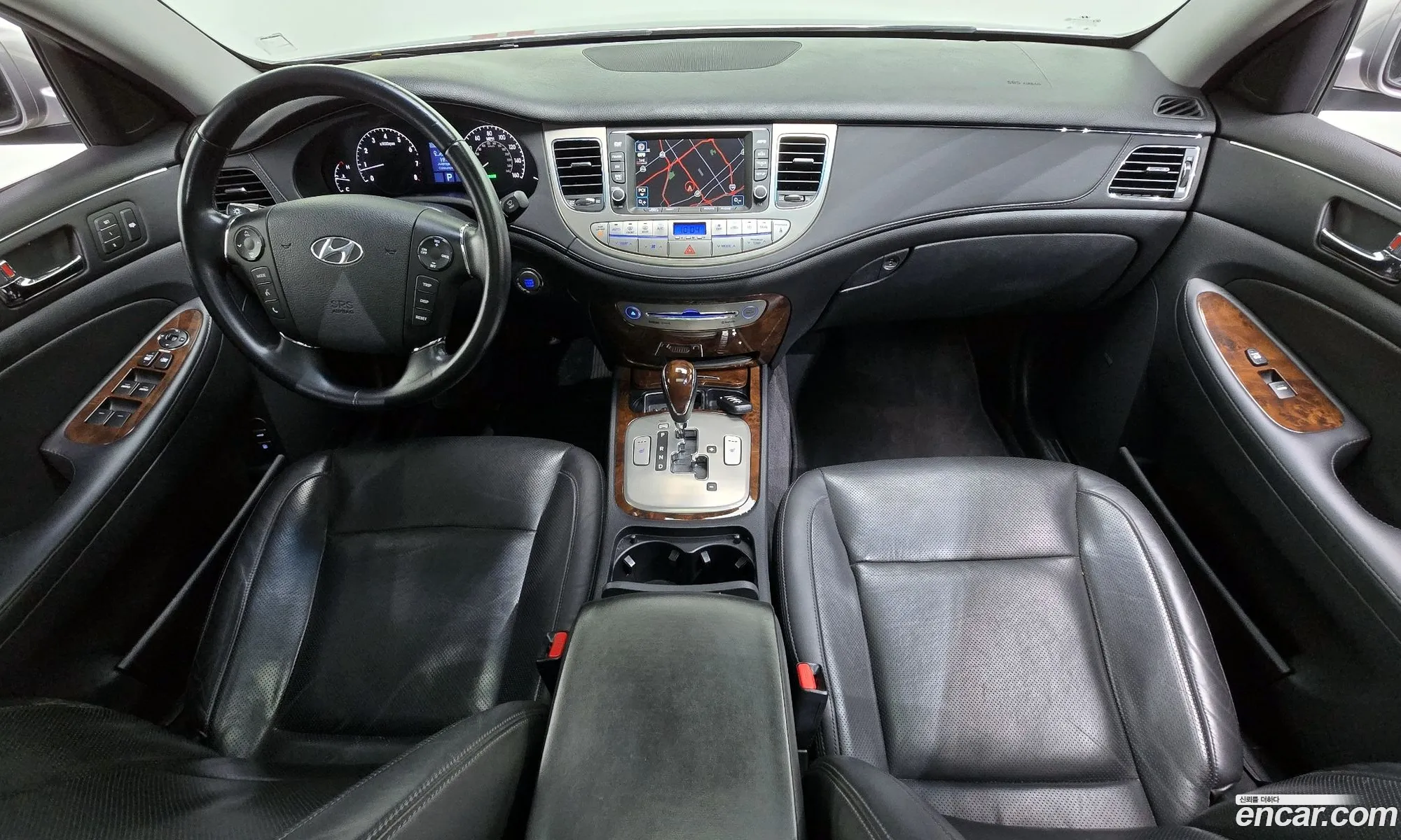 Hyundai Genesis 2010 — 13