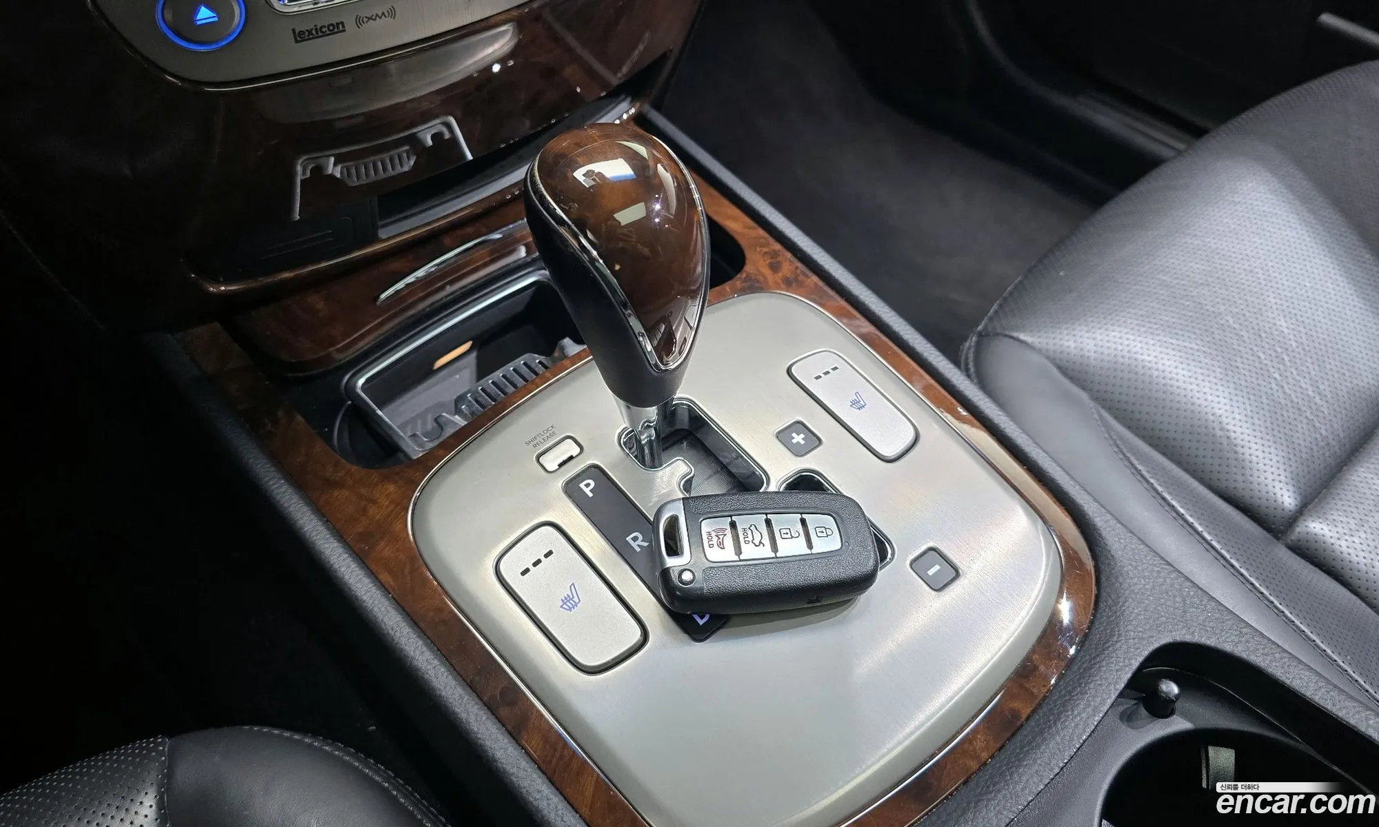 Hyundai Genesis 2010 — 9