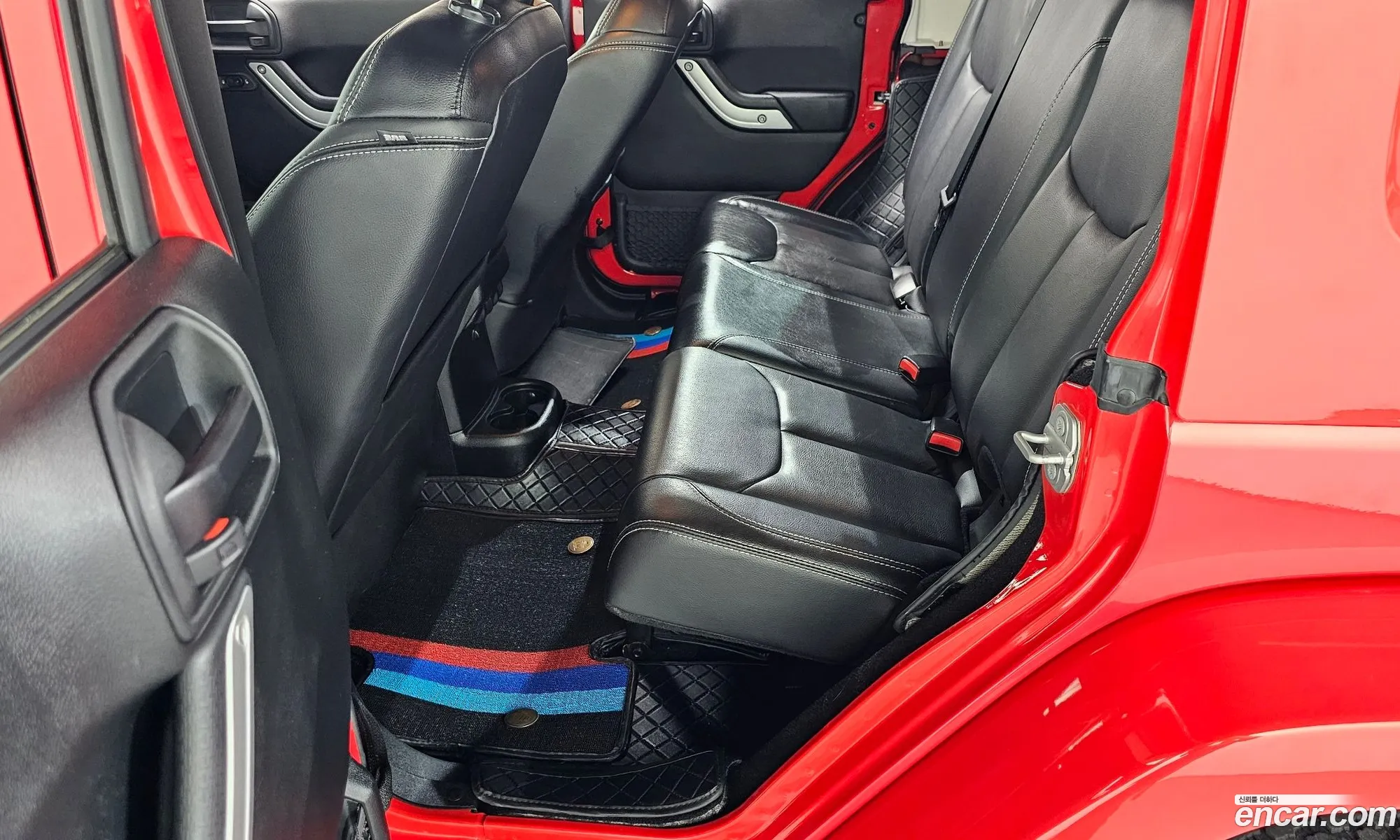 Jeep Wrangler 2017 1C4HJWEG0HL753157 — 2