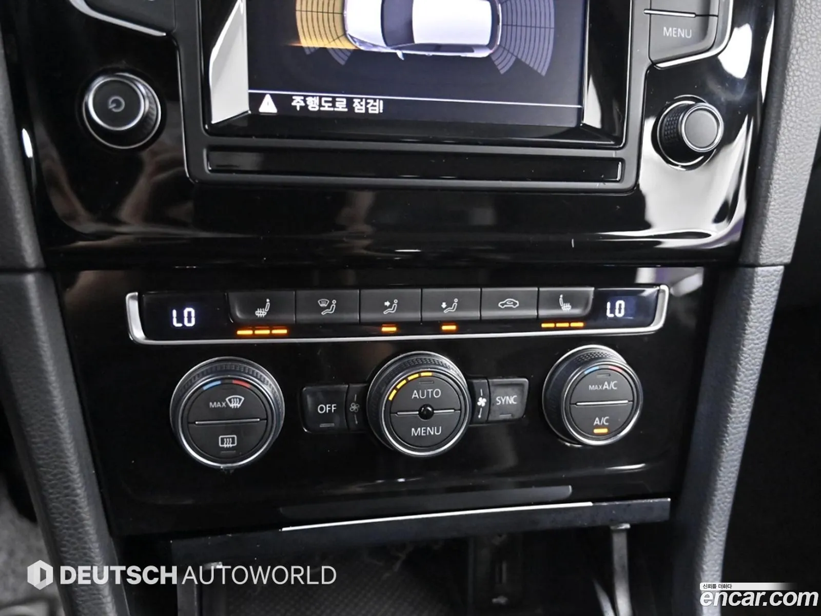 Volkswagen Golf 7th Gen 2015 — 4