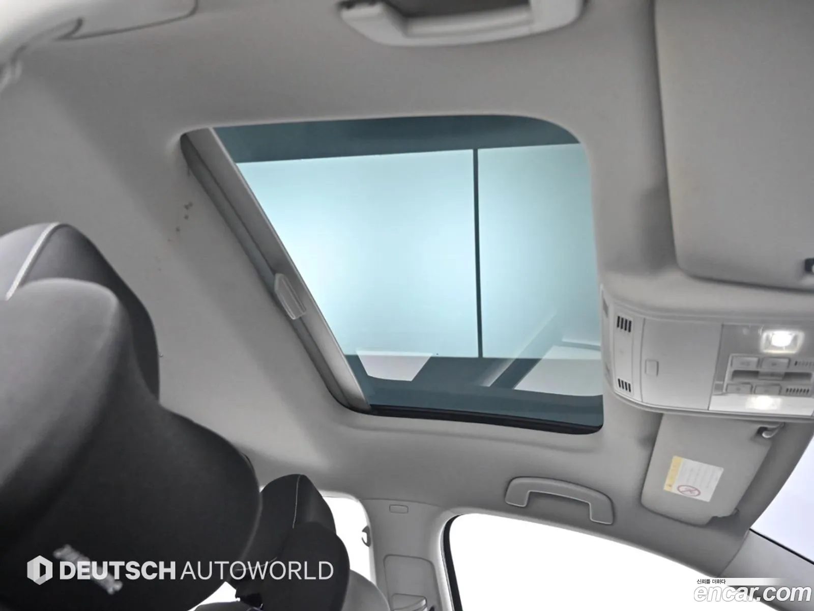 Volkswagen Golf 7th Gen 2015 — 2