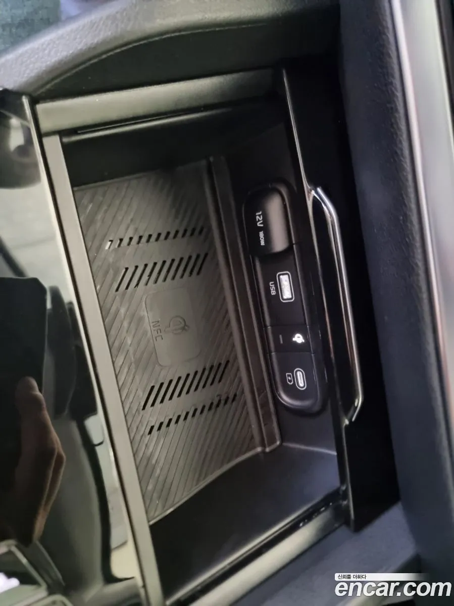 Kia Sportage Hybrid 2024 — 9