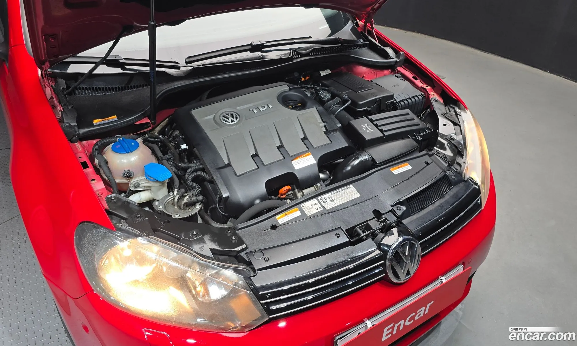 Volkswagen Golf 6th Gen 2011 — 4
