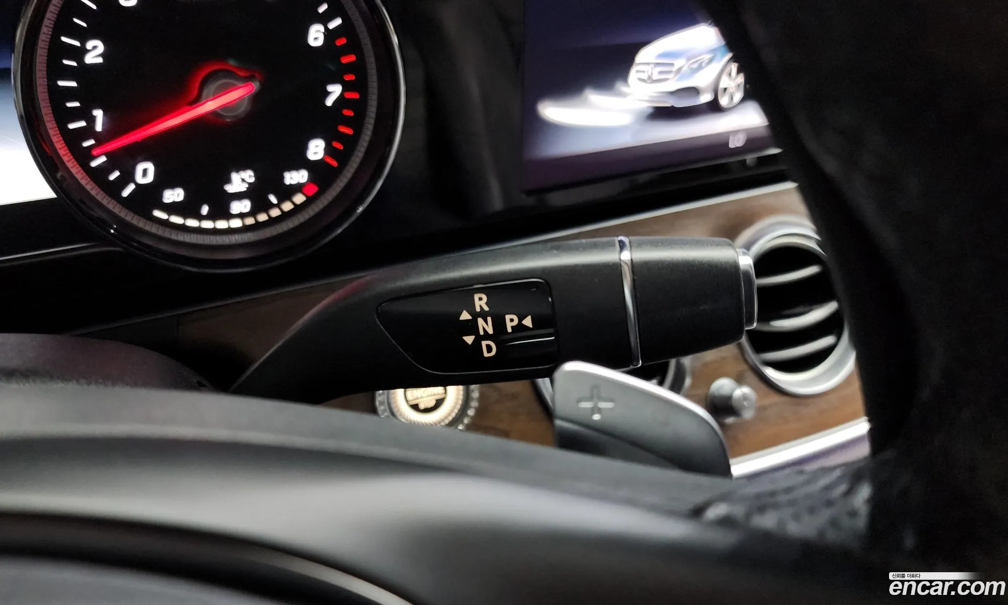 Mercedes-Benz E-Class W213 2017 WDDZF4JB4JA341884 — 2