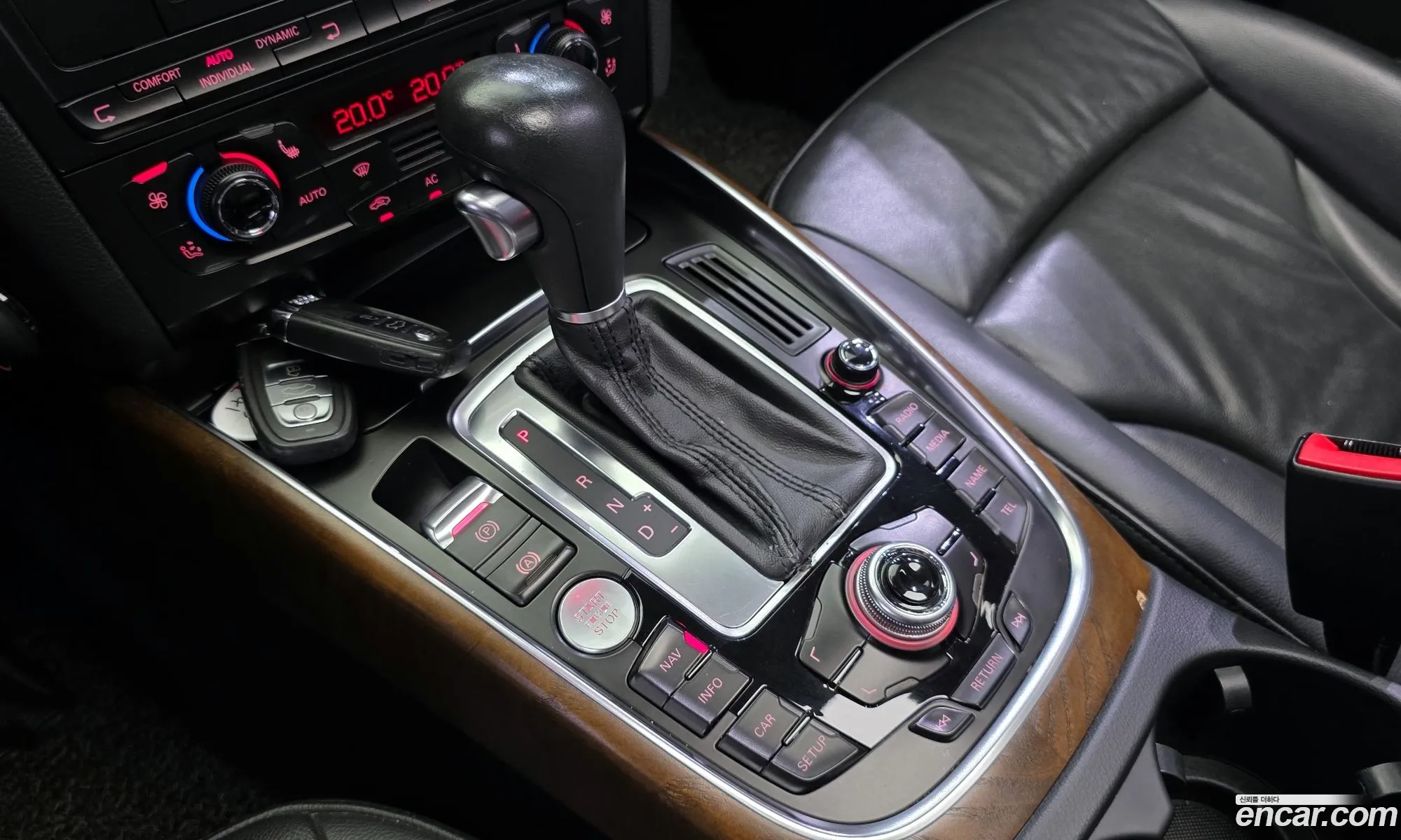Audi Q5 2011 WAUZZZ8R3BA092381 — 4