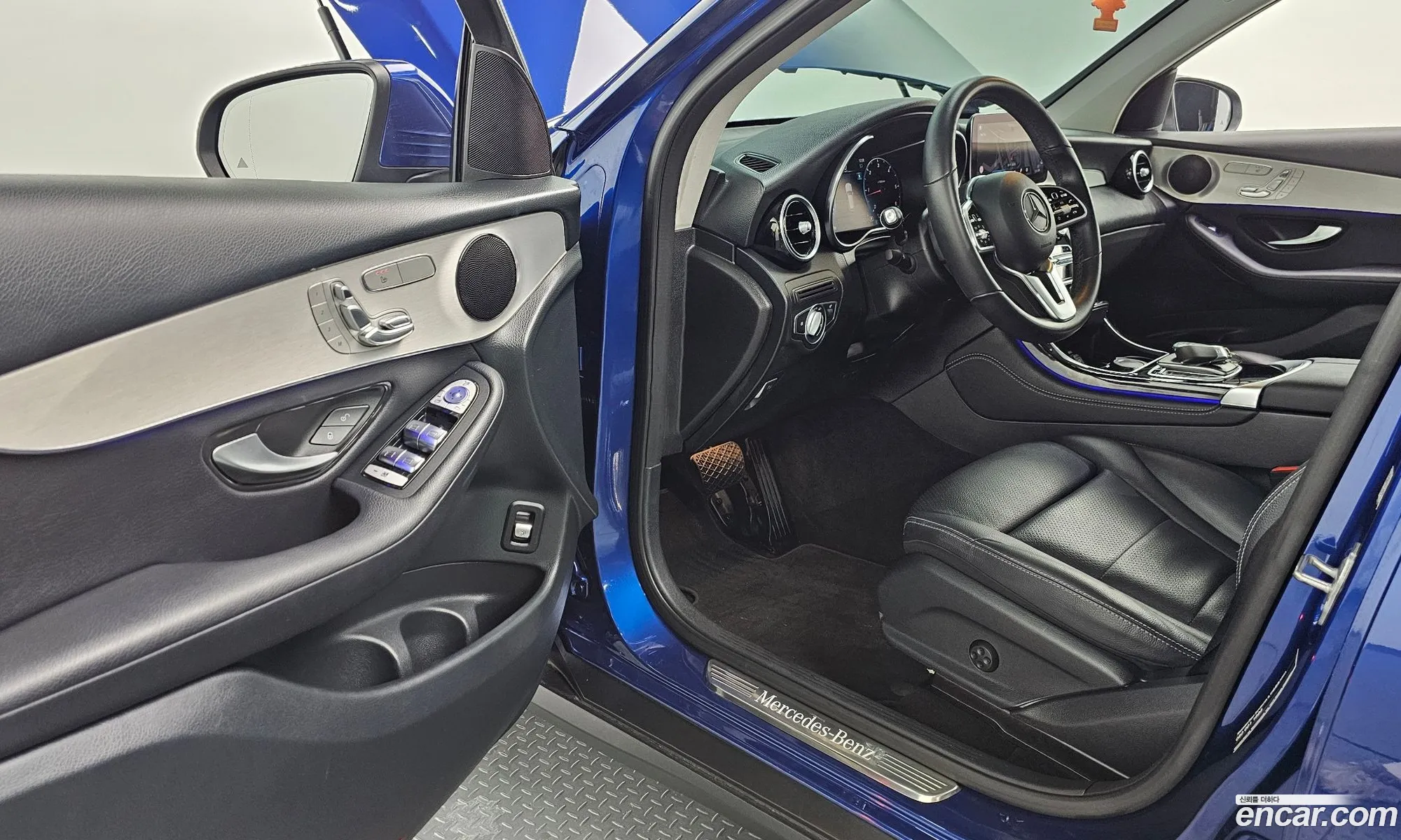 Mercedes-Benz GLC-Class X253 2020 — 15