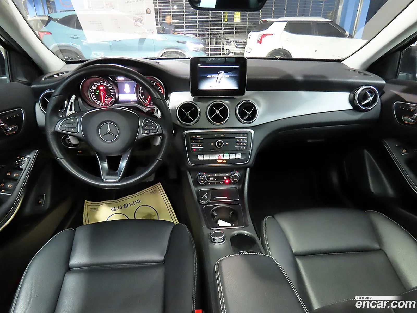 Mercedes-Benz GLA-Class X156 2019 — 13