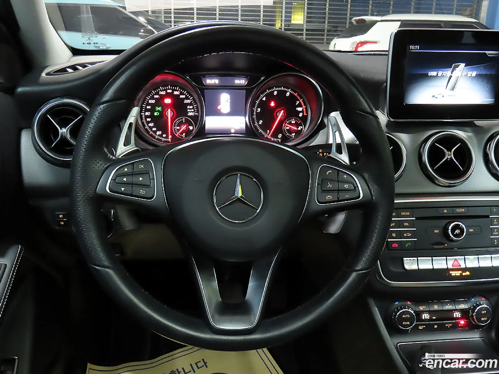 Mercedes-Benz GLA-Class X156 2019 — 18