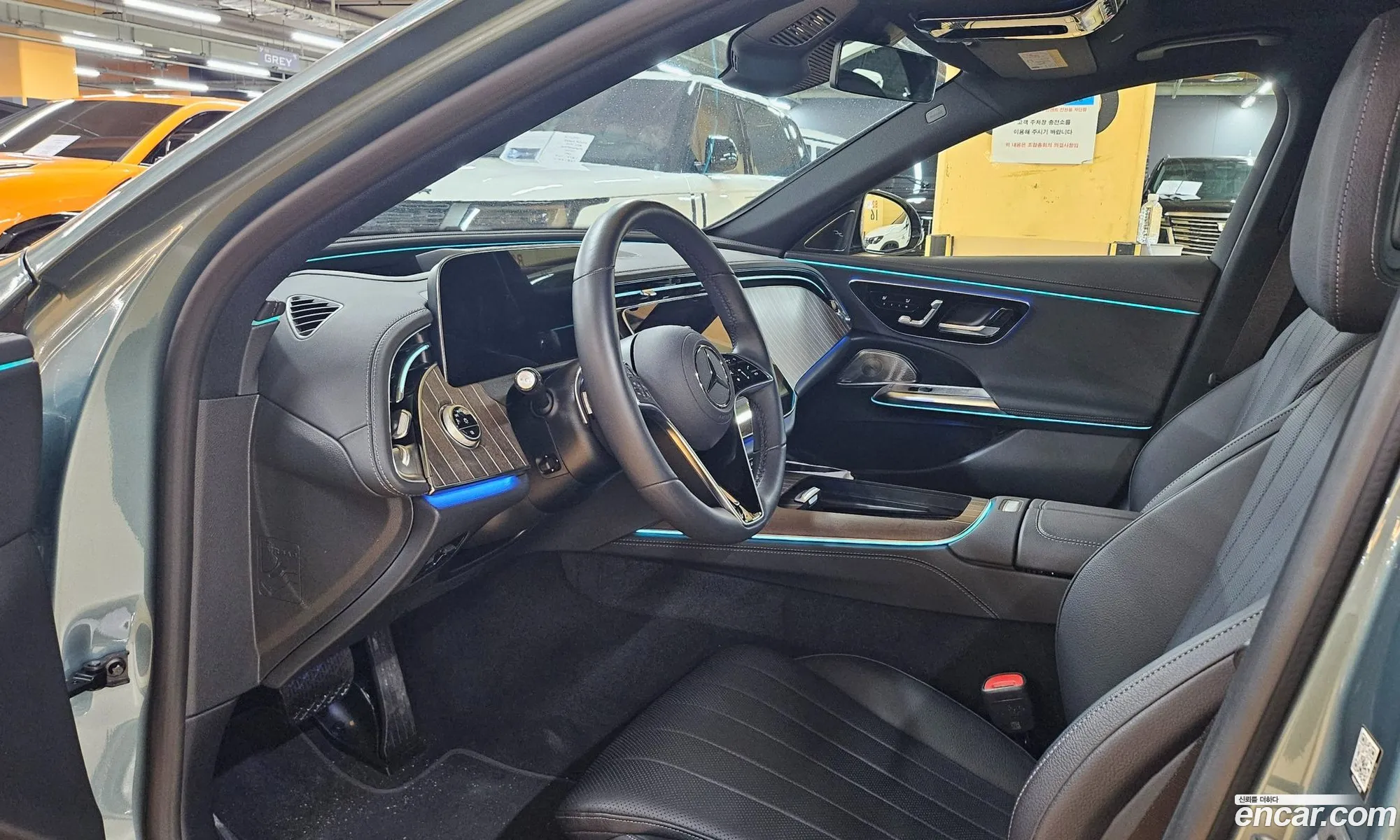 Mercedes-Benz E-Class W214 2024 — 4
