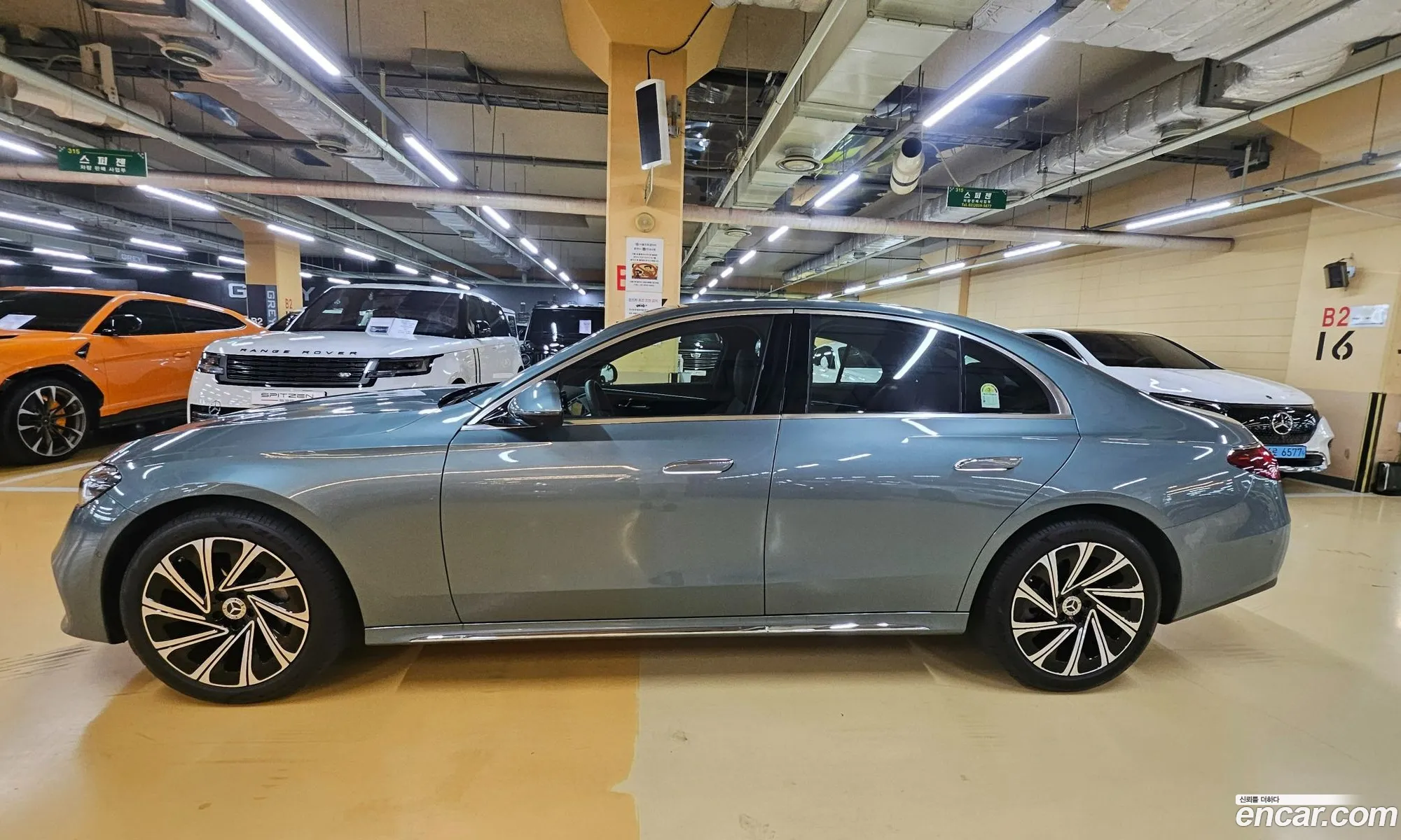 Mercedes-Benz E-Class W214 2024 — 12
