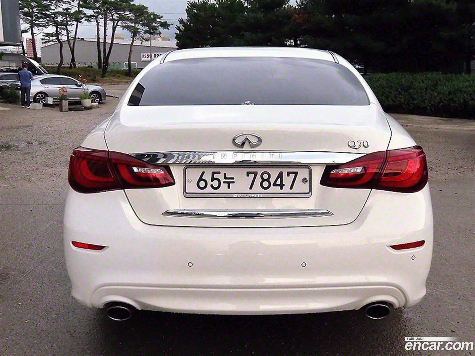 Infiniti Q70 2015 — 4