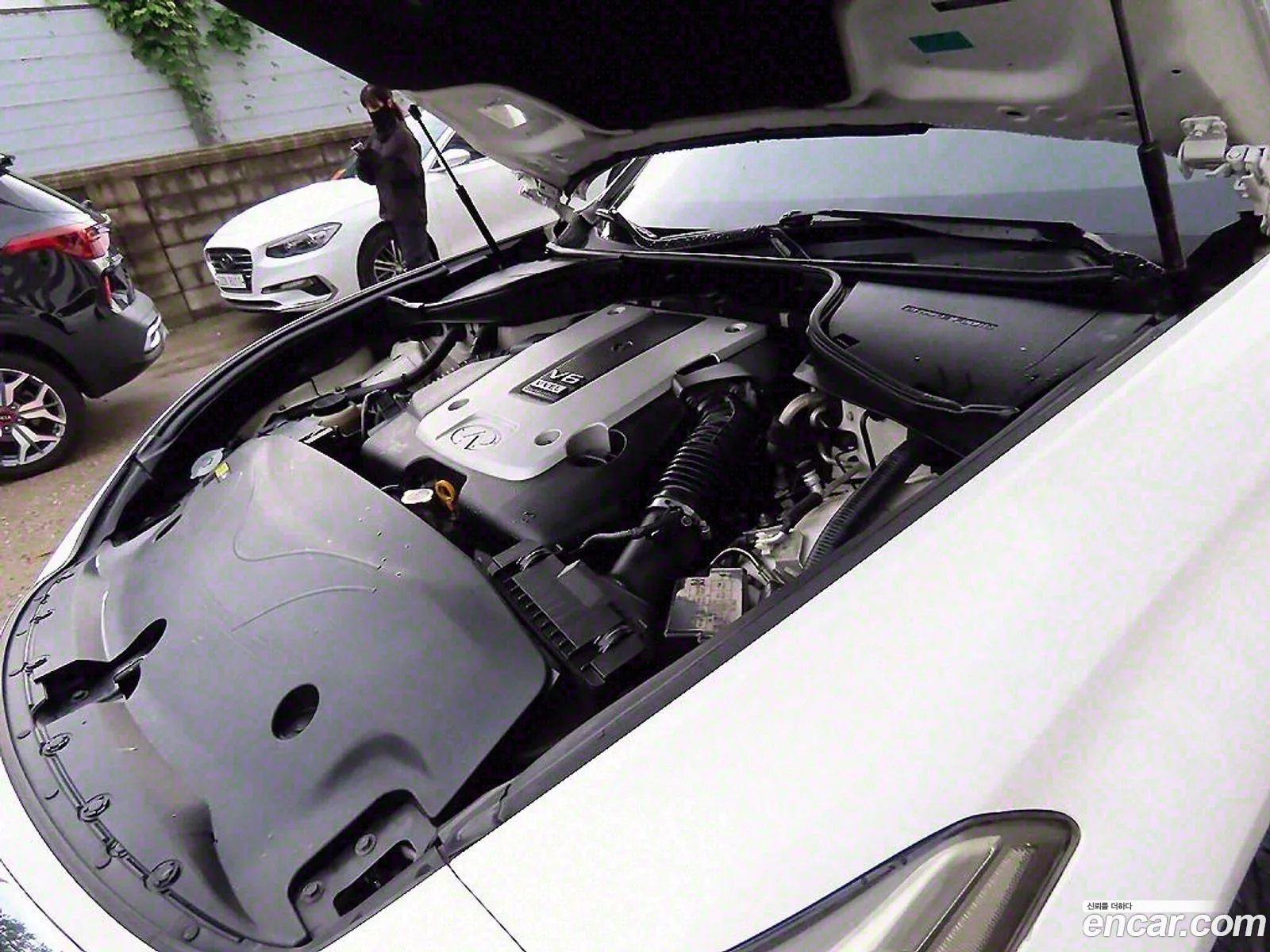 Infiniti Q70 2015 — 9
