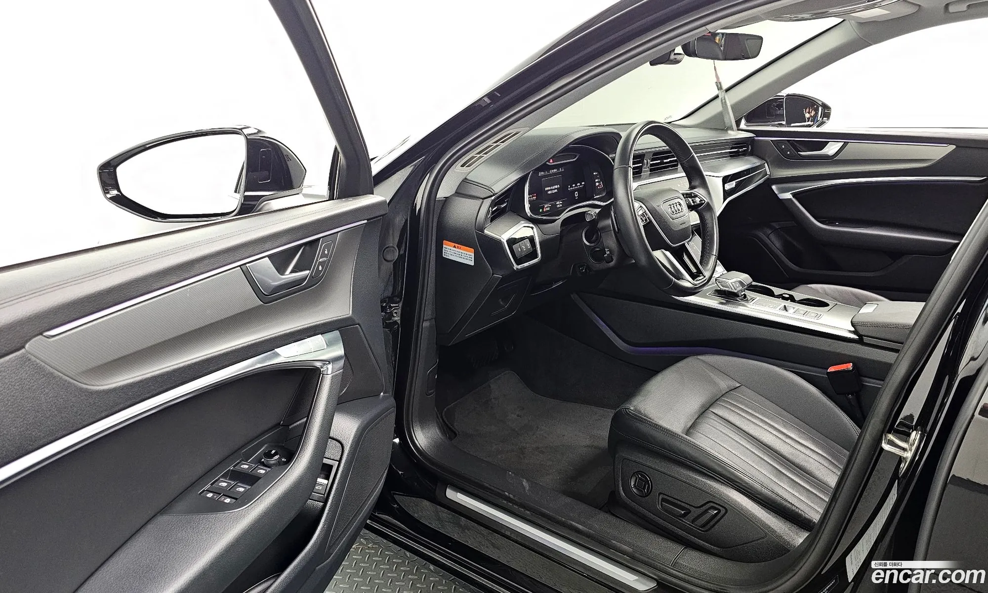 Audi A6 2023 WAUZZZF25PN055211 — 3