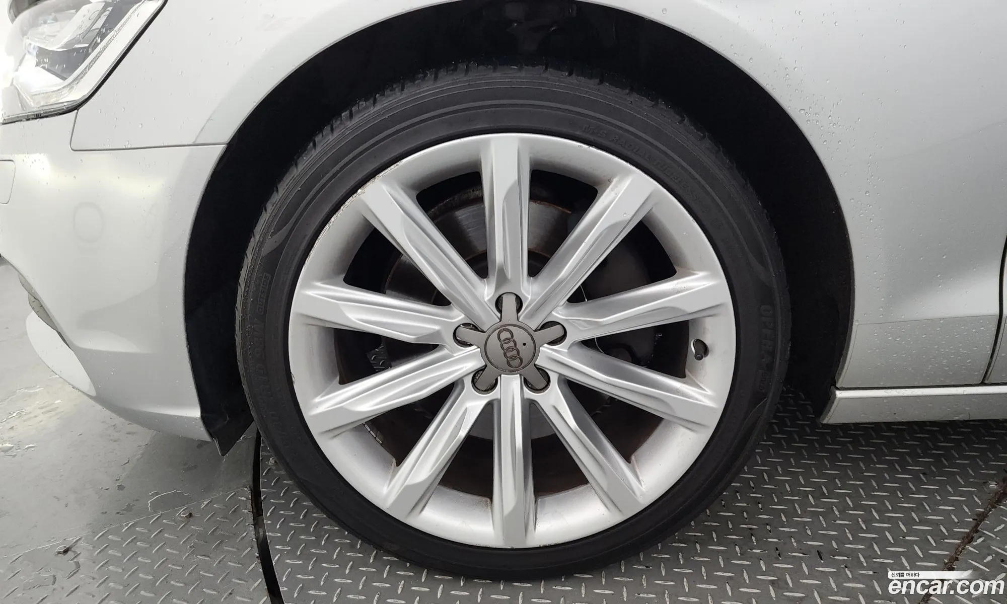 Audi A6 2014 WAUZZZ4G1FN009727 — 17