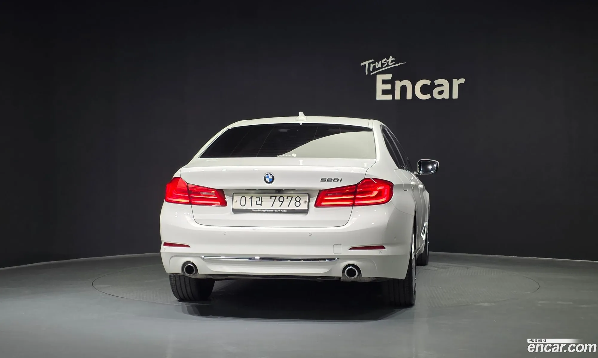 BMW 5 Series 2019 WBAJK7103KGL29322 — 20