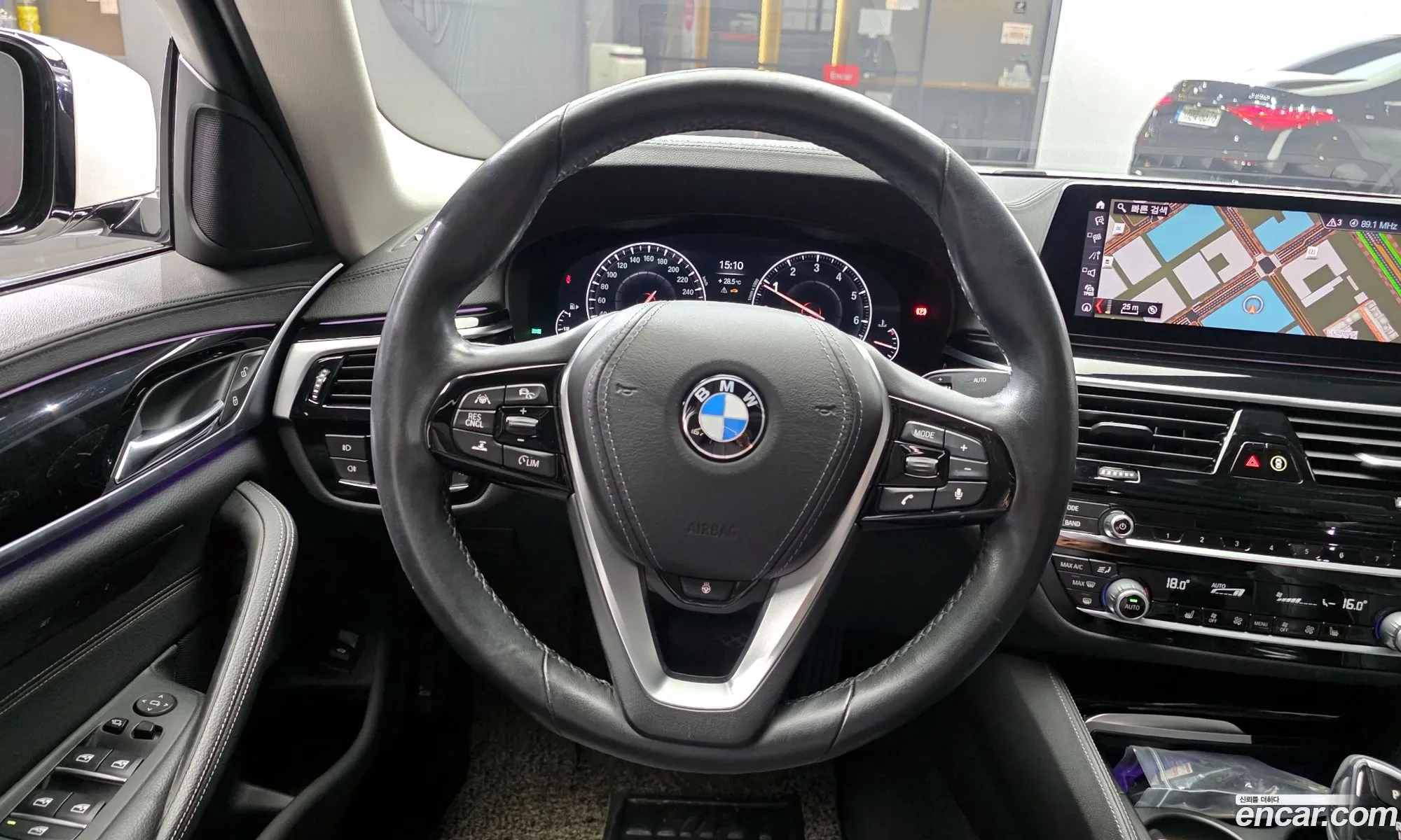 BMW 5 Series 2019 WBAJK7103KGL29322 — 15