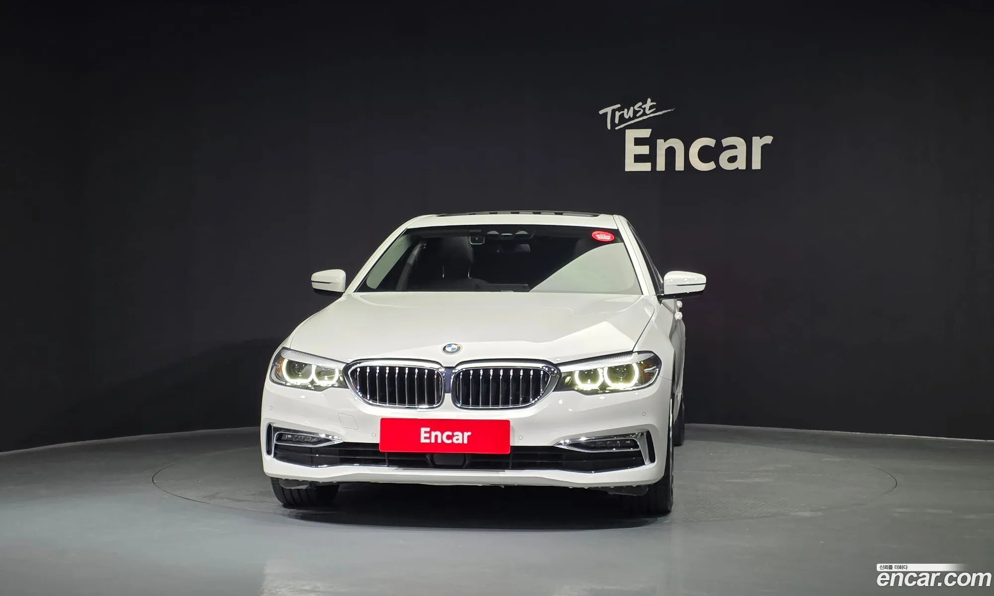 BMW 5 Series 2019 WBAJK7103KGL29322 — 2