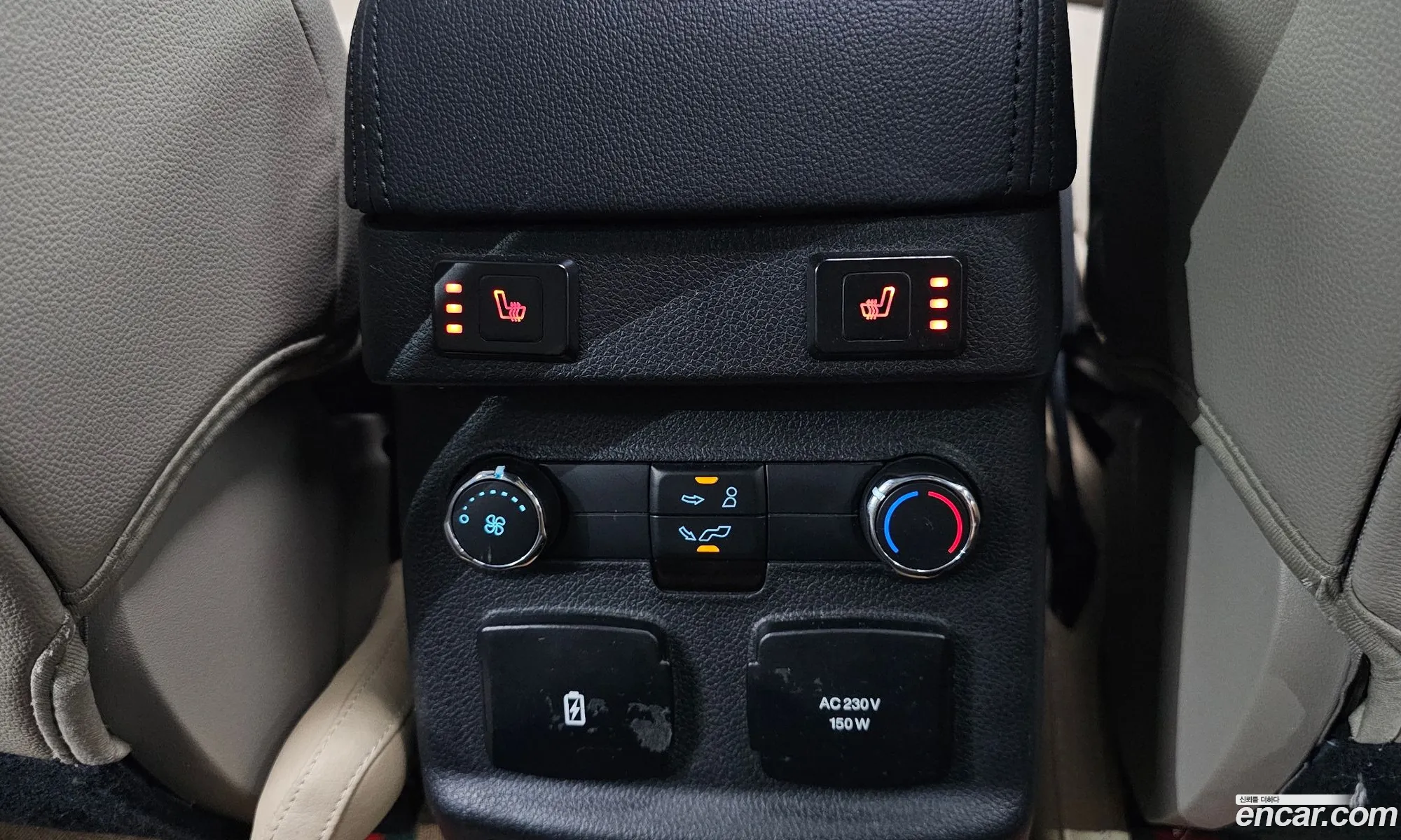 Ford Explorer 2018 1FM5K8FH5JGB22935 — 3